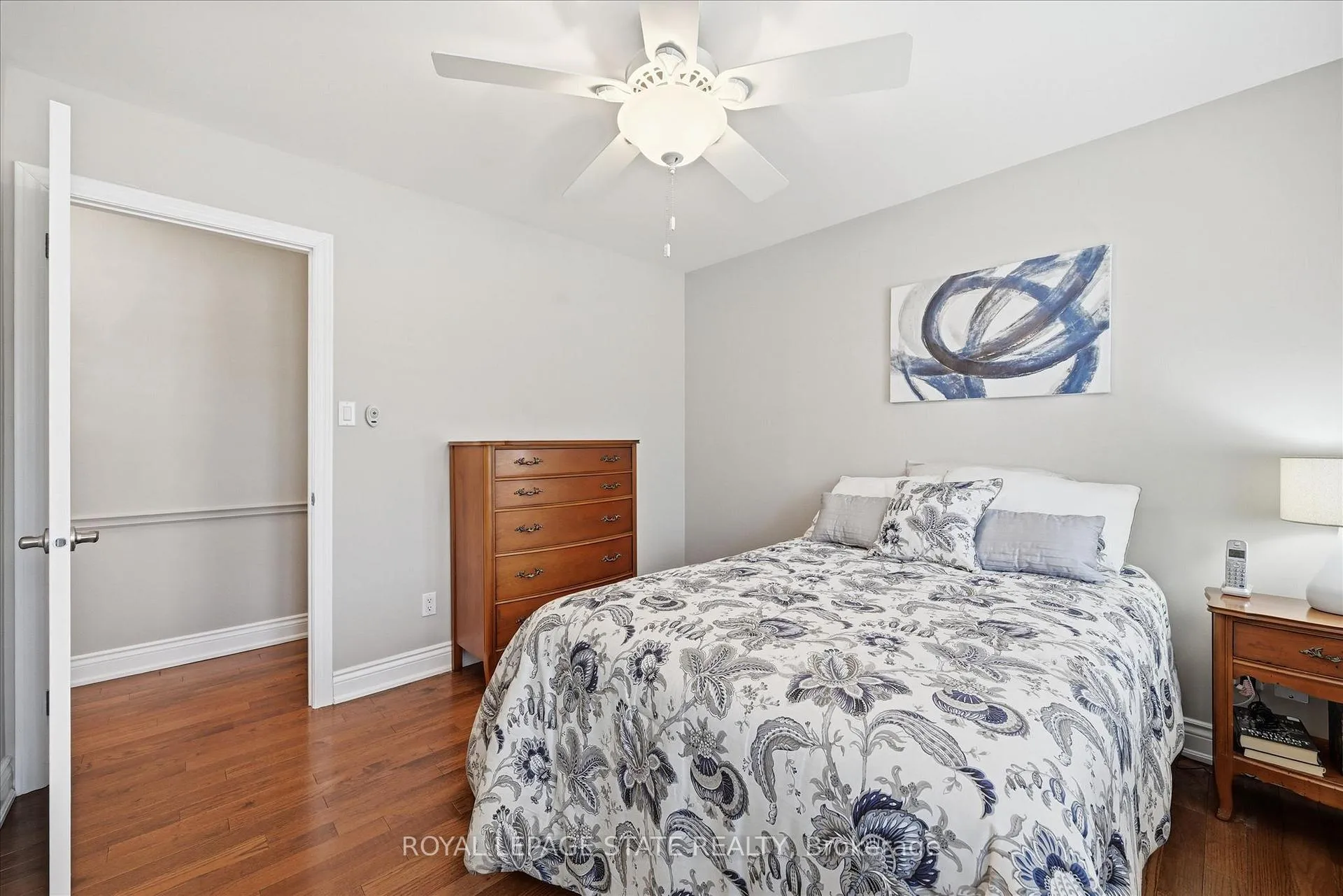 Photo 19 of 2192 Ireland Drive, Burlington, Mountainside — HOMEH