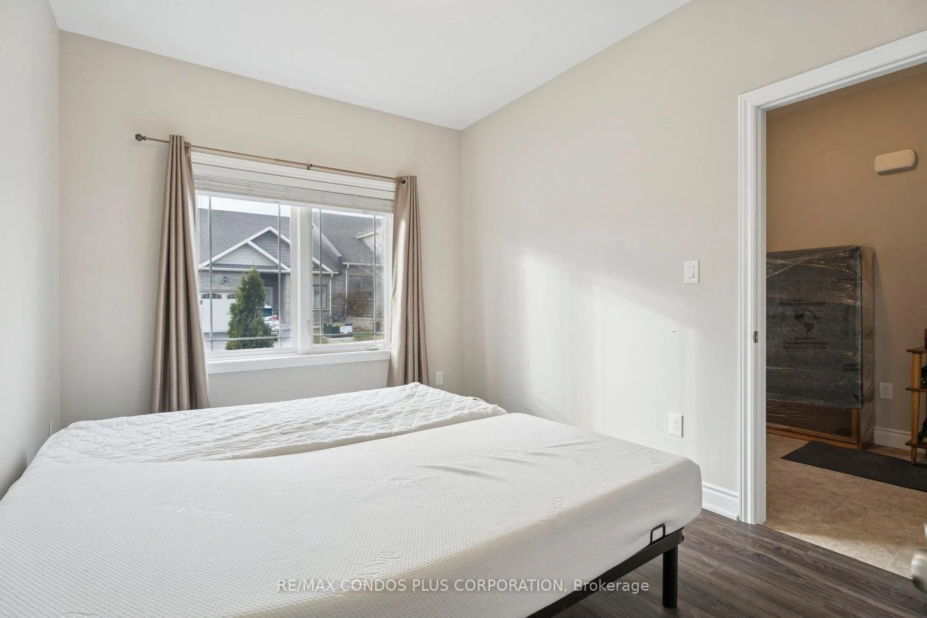 Photo 9 of 14 Danny Drive, Orillia — HOMEH