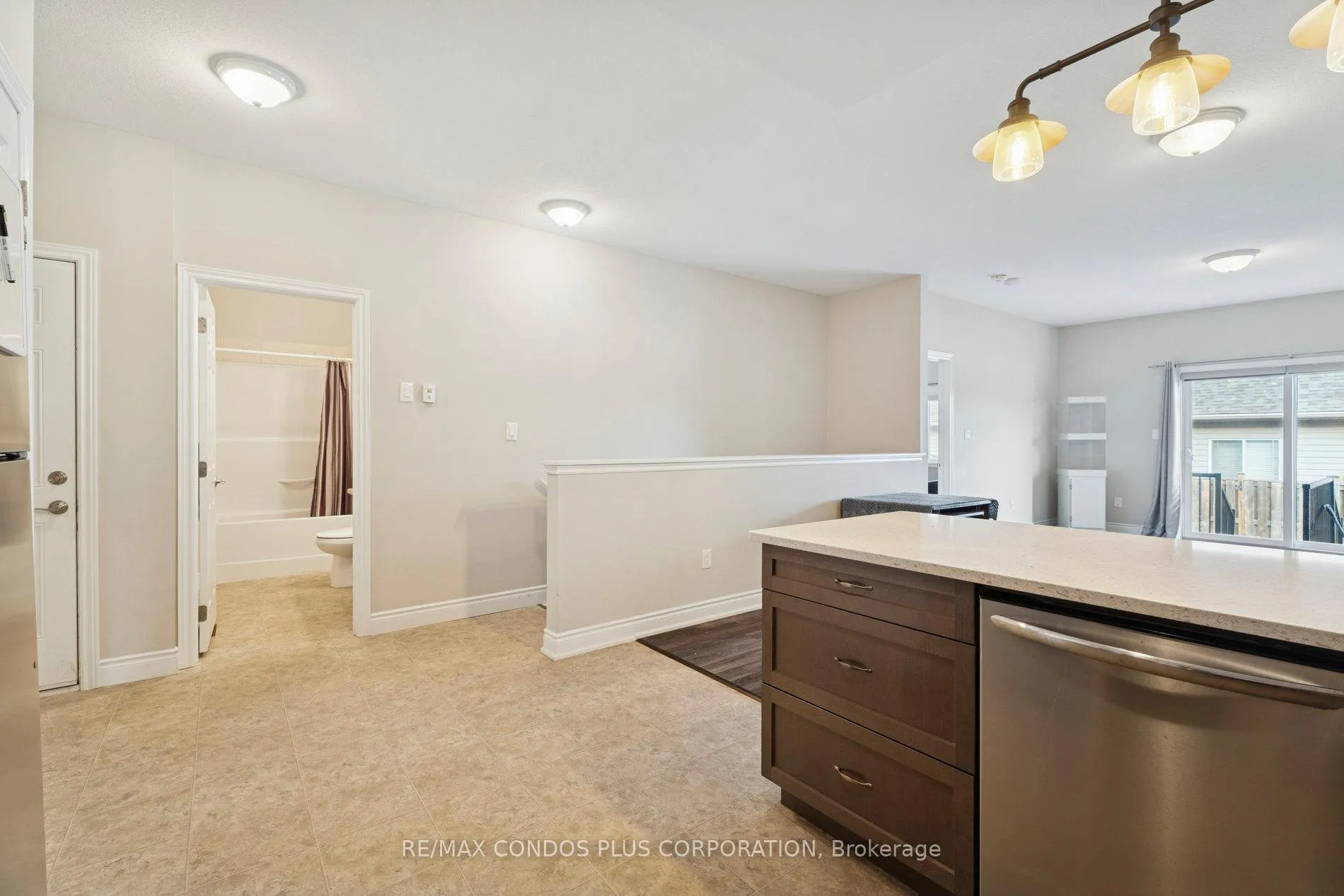 Photo 13 of 14 Danny Drive, Orillia — HOMEH
