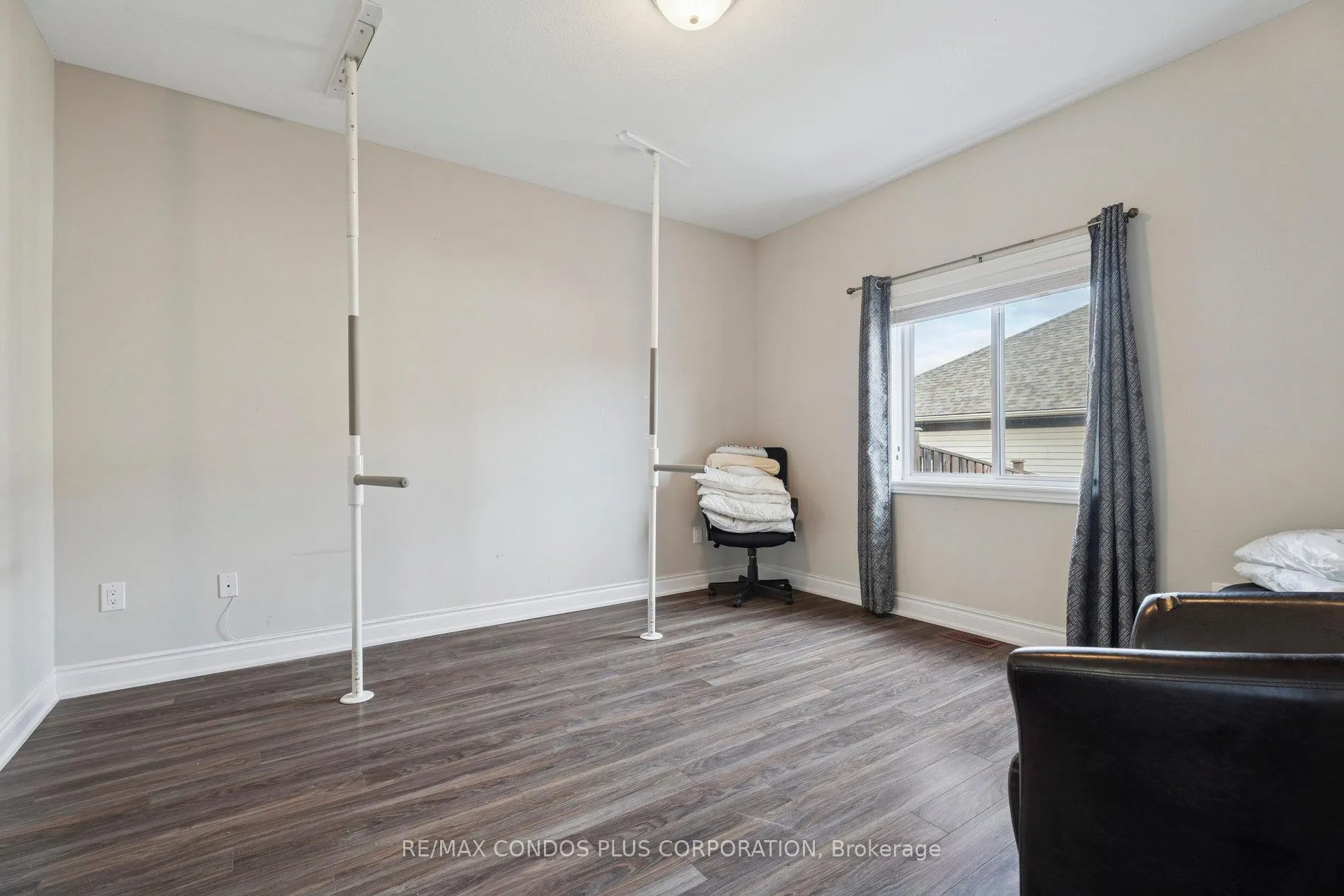 Photo 19 of 14 Danny Drive, Orillia — HOMEH
