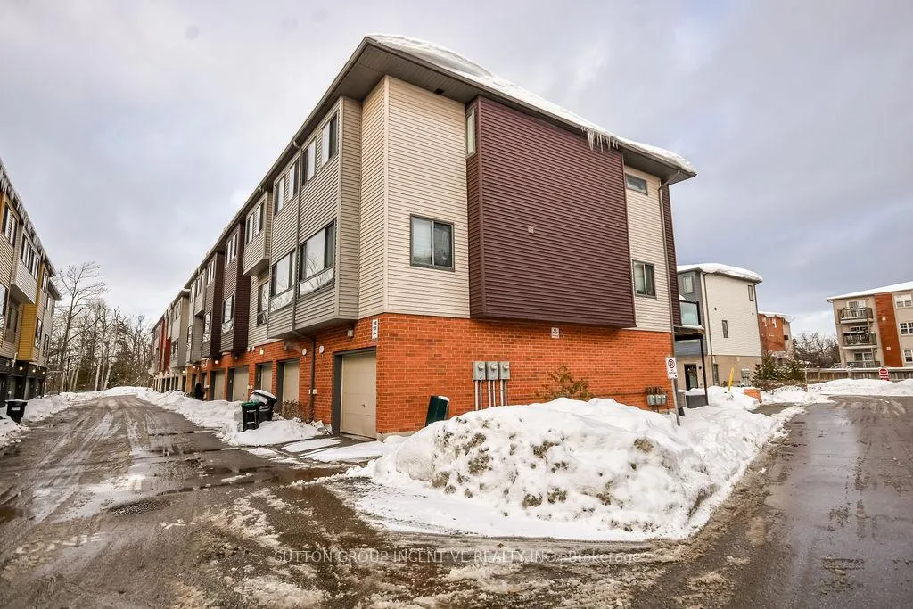 Photo 14 of Unit 41, 369 Essa Road, Barrie, Holly — HOMEH