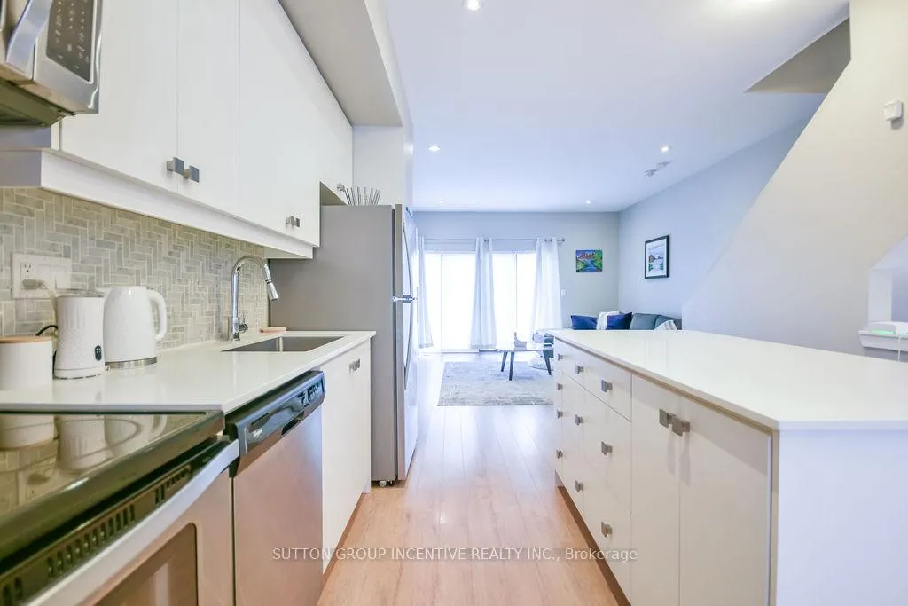 Photo 26 of Unit 41, 369 Essa Road, Barrie, Holly — HOMEH