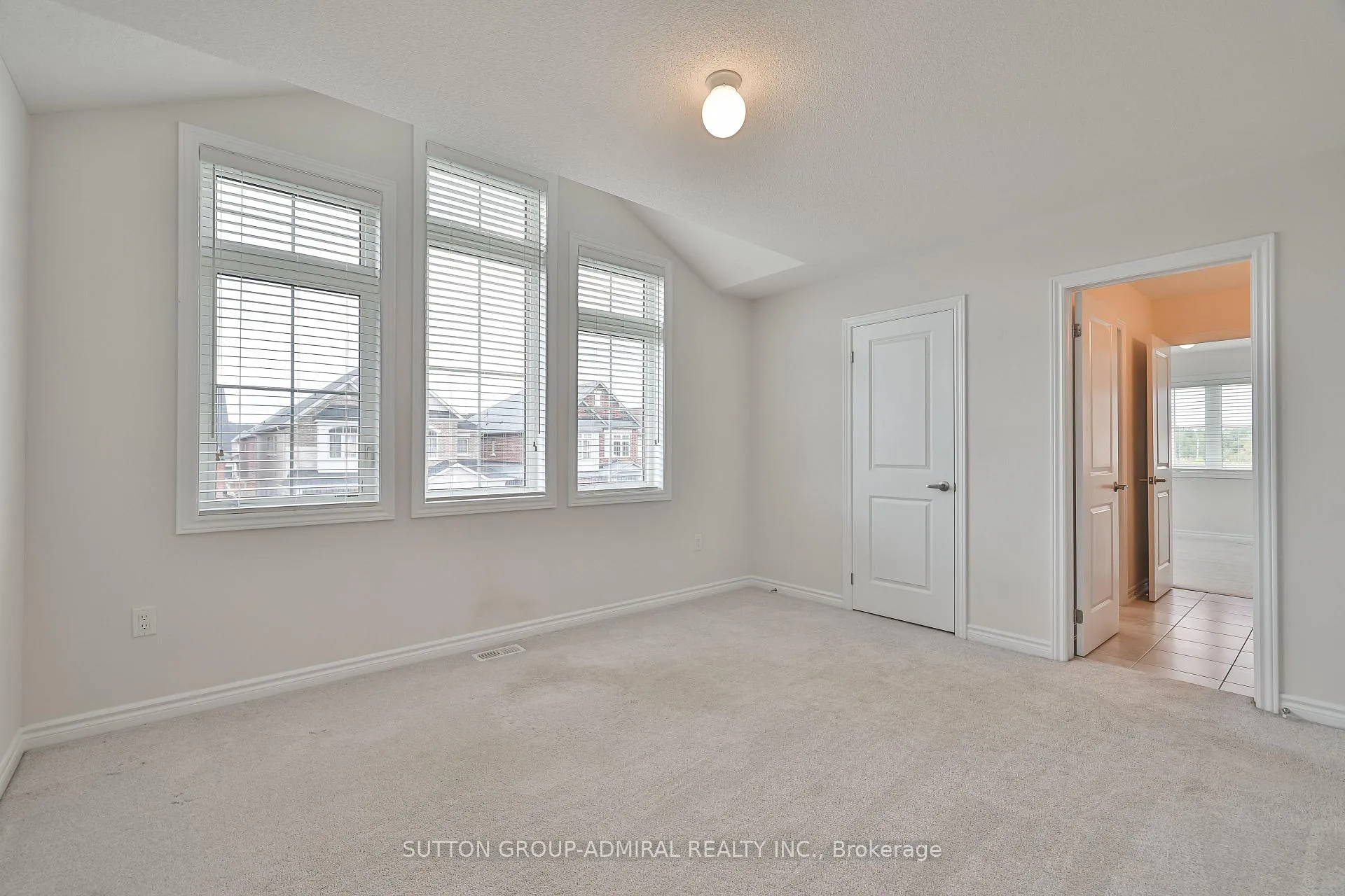 Photo 20 of 1417 Farrow Crescent, Innisfil, Rural Innisfil — HOMEH