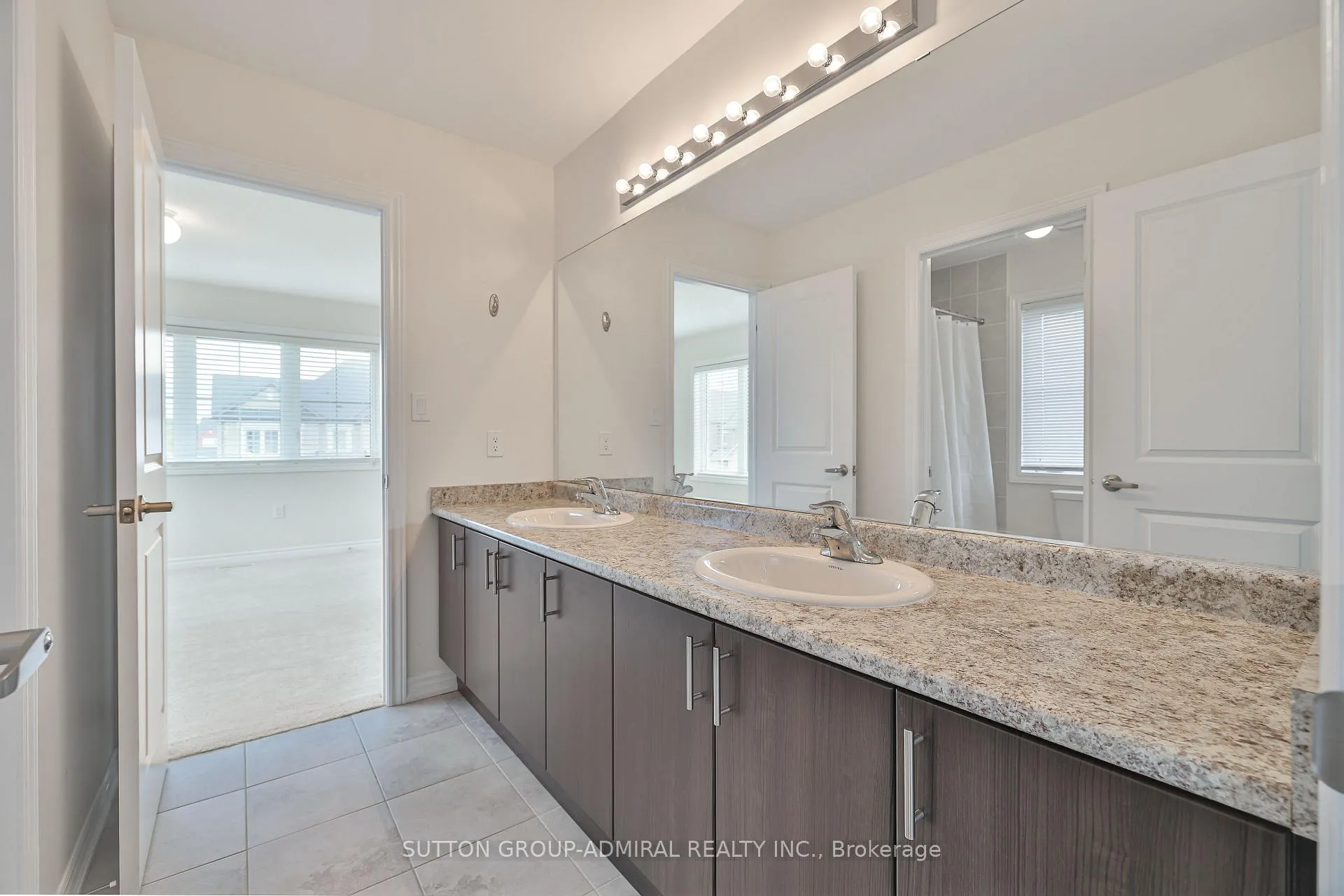 Photo 22 of 1417 Farrow Crescent, Innisfil, Rural Innisfil — HOMEH