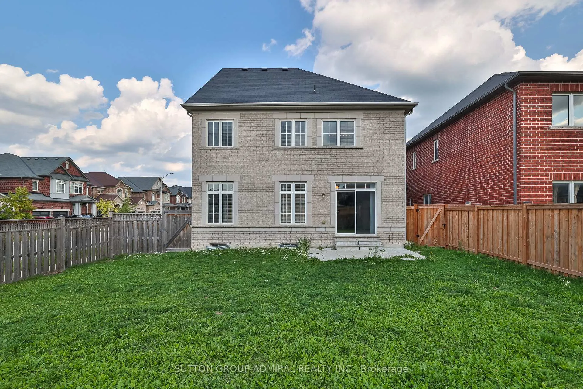 Photo 33 of 1417 Farrow Crescent, Innisfil, Rural Innisfil — HOMEH