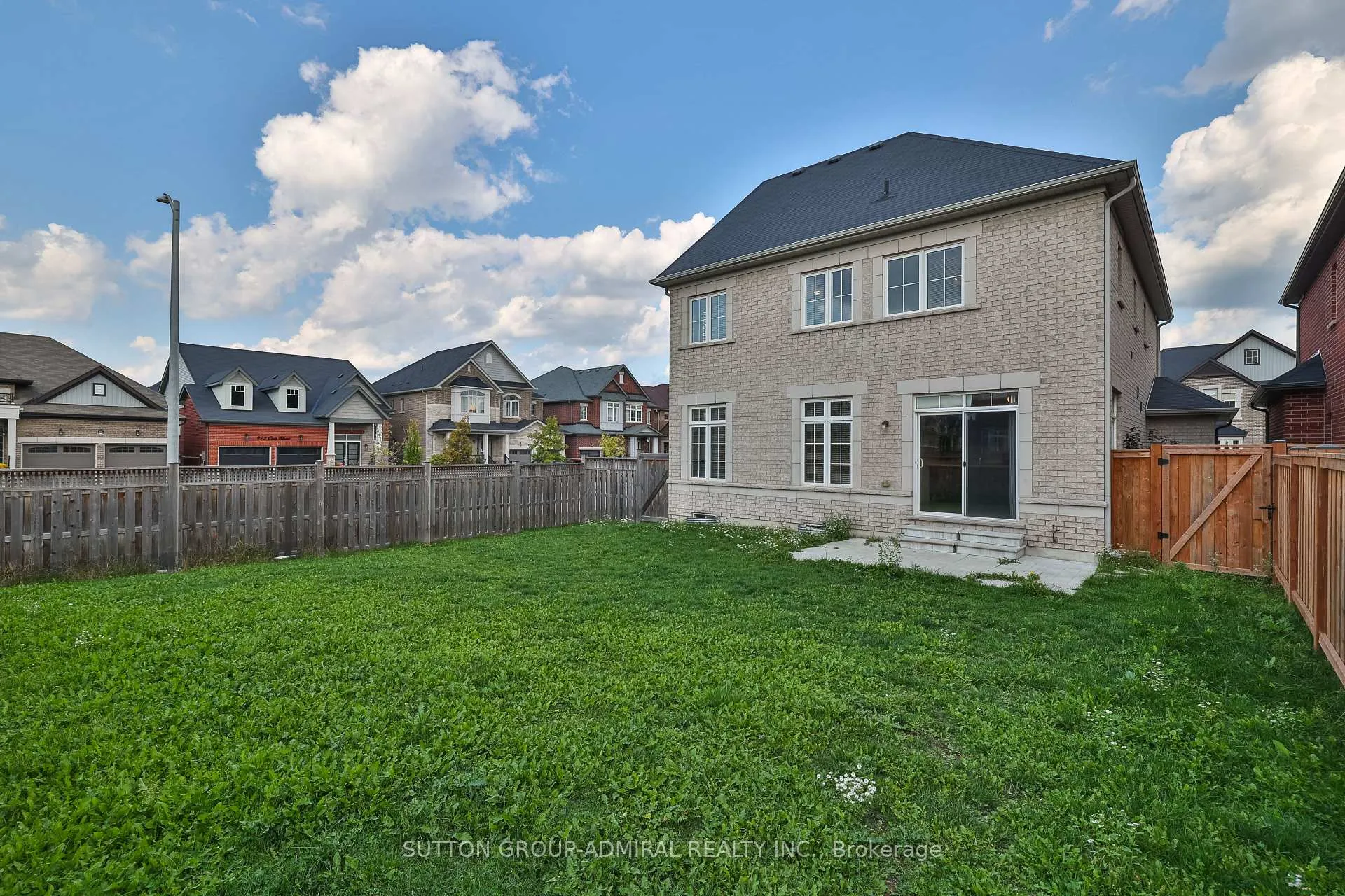 Photo 34 of 1417 Farrow Crescent, Innisfil, Rural Innisfil — HOMEH