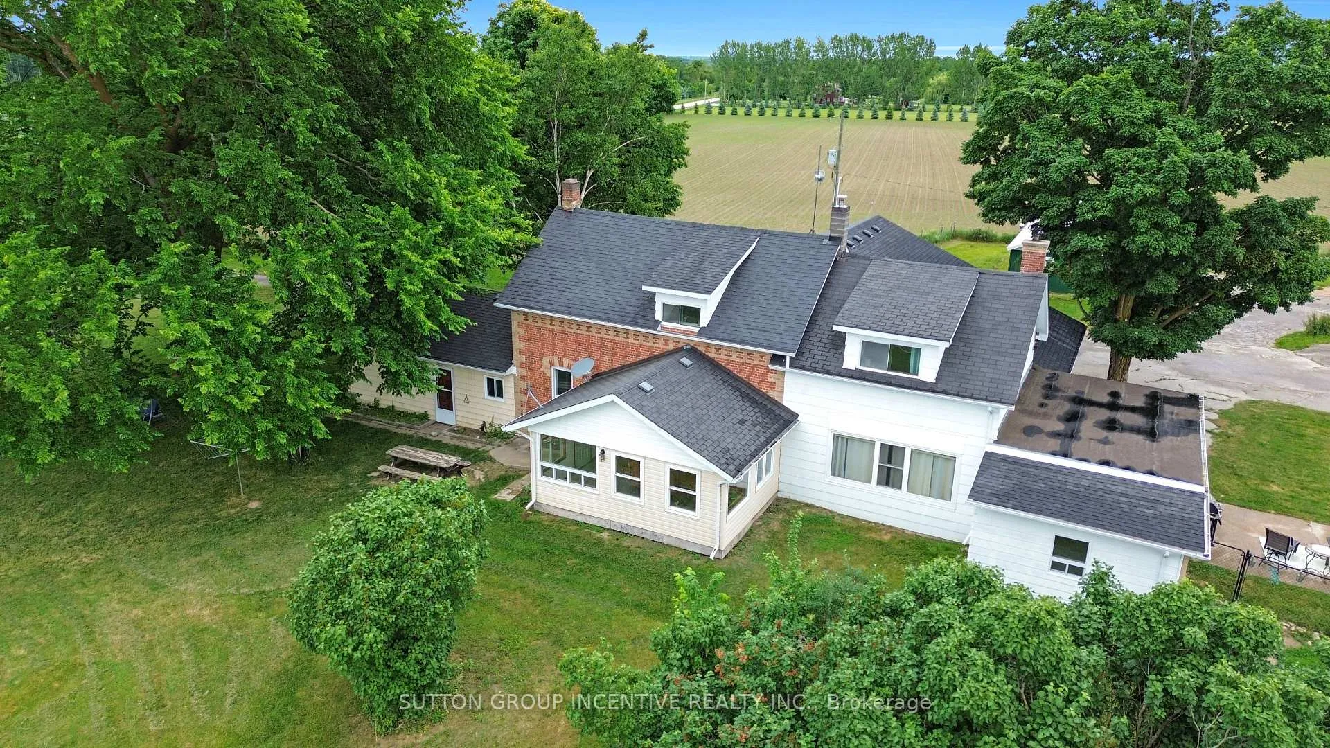 Photo 6 of 6511 21/22 Nottawasaga Side Road, Clearview, Rural Clearview — HOMEH
