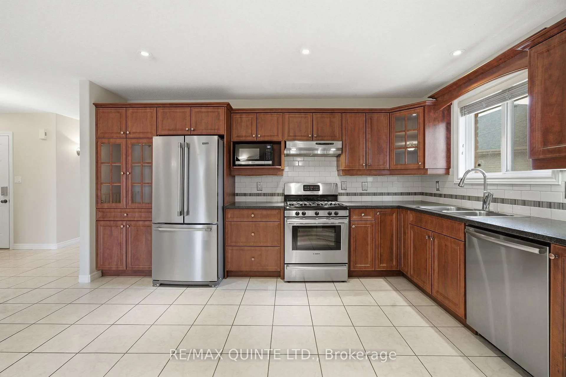 Photo 15 of 24 Britton Place, Belleville, Belleville Ward — HOMEH