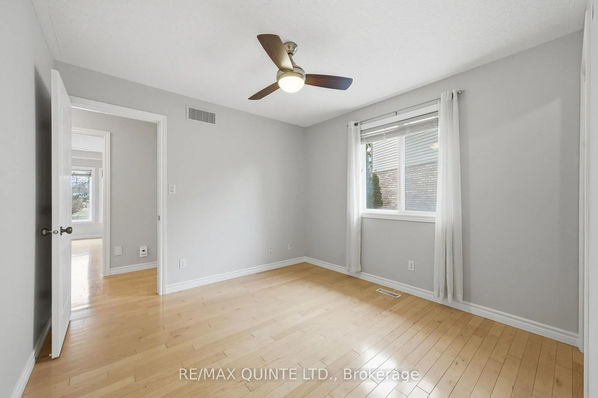 Photo 32 of 24 Britton Place, Belleville, Belleville Ward — HOMEH