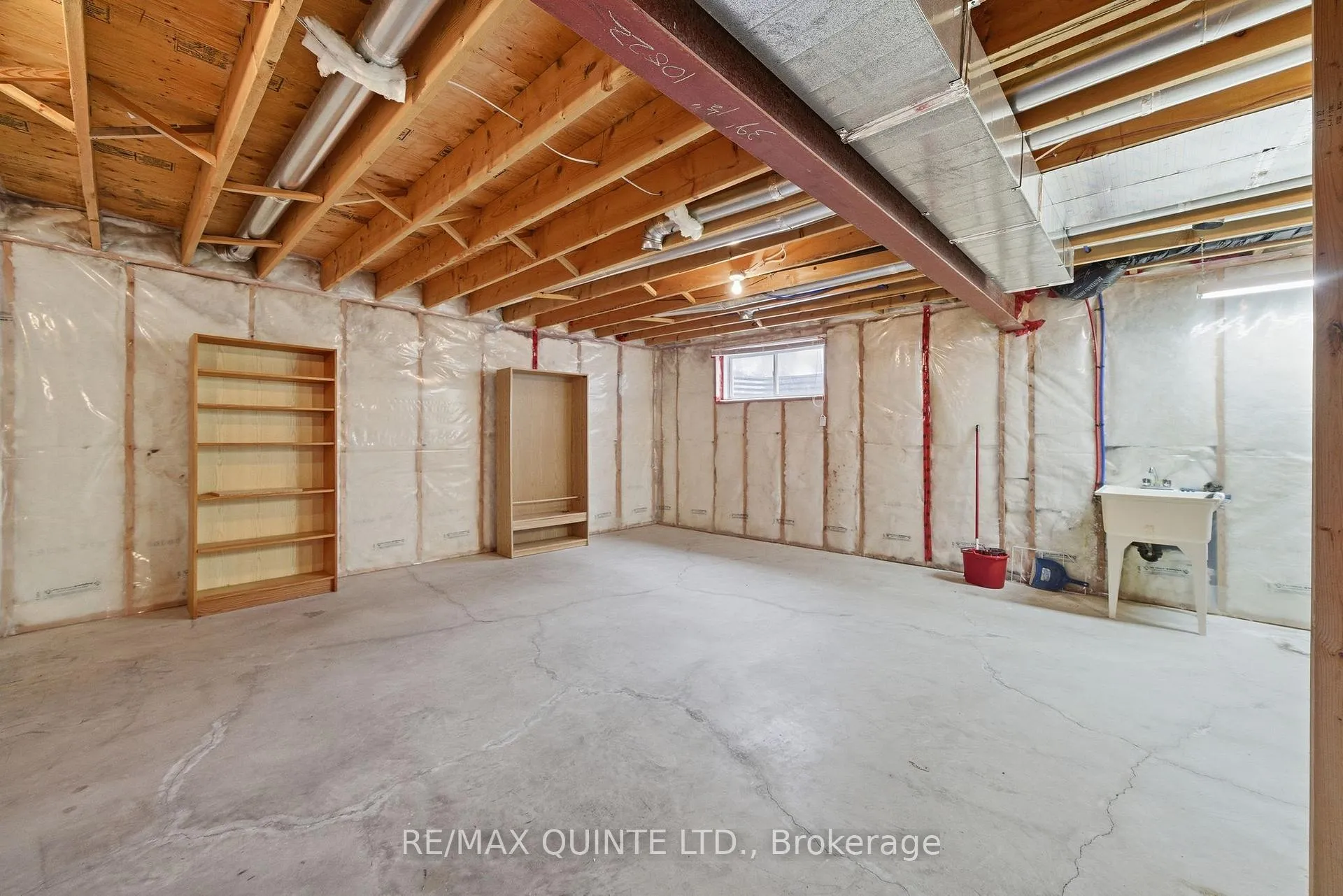 Photo 40 of 24 Britton Place, Belleville, Belleville Ward — HOMEH