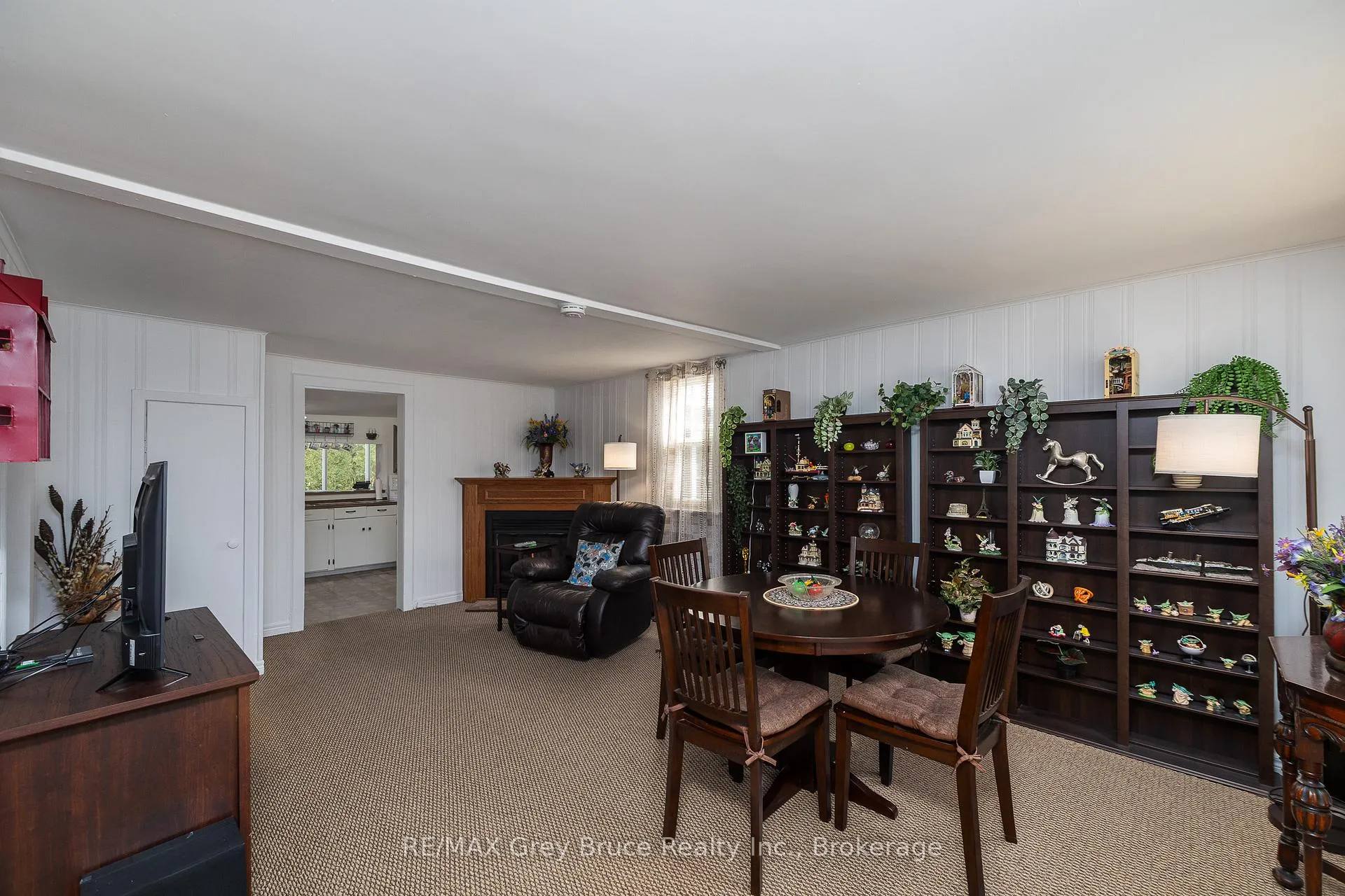 Photo 22 of 1075 6th Avenue W, Owen Sound — HOMEH