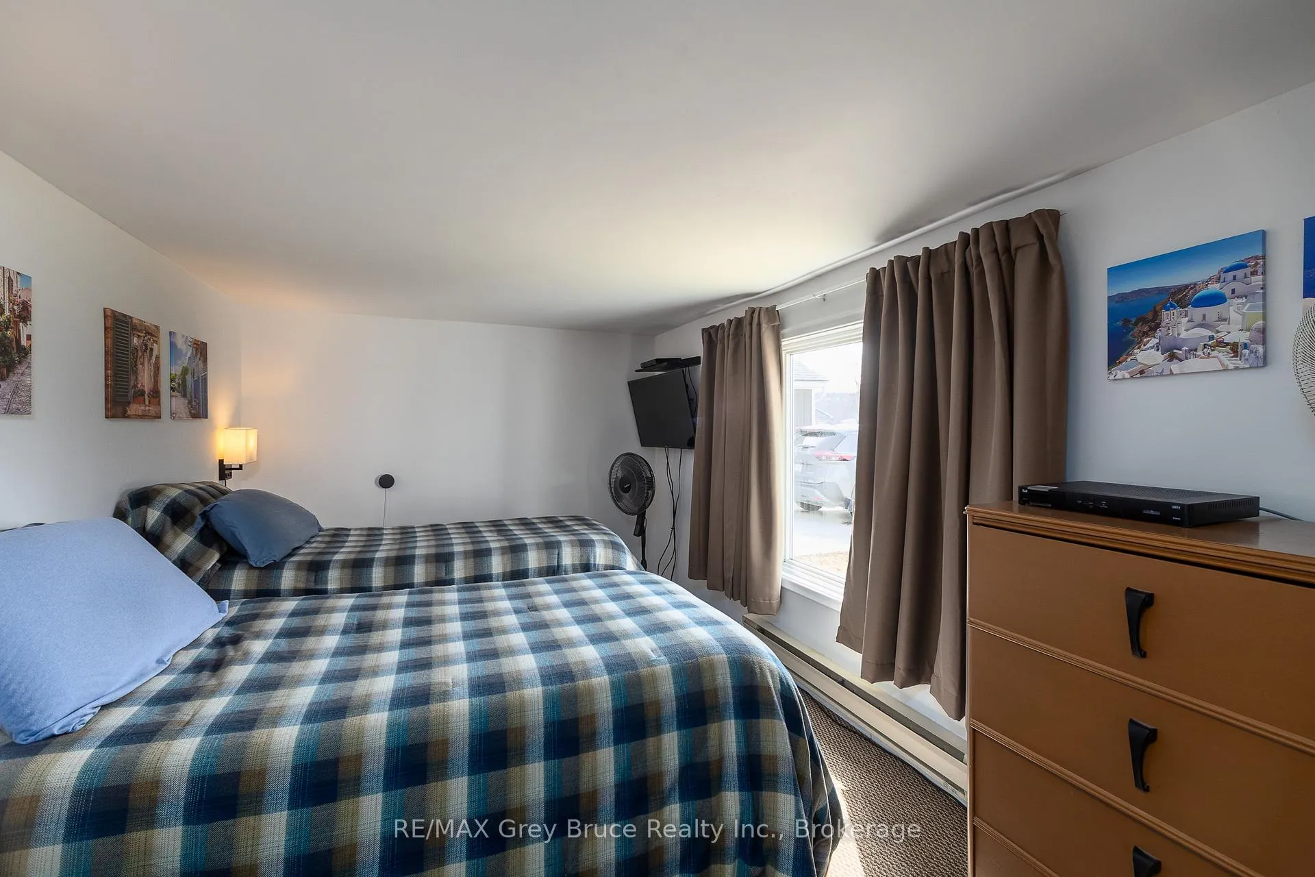 Photo 25 of 1075 6th Avenue W, Owen Sound — HOMEH