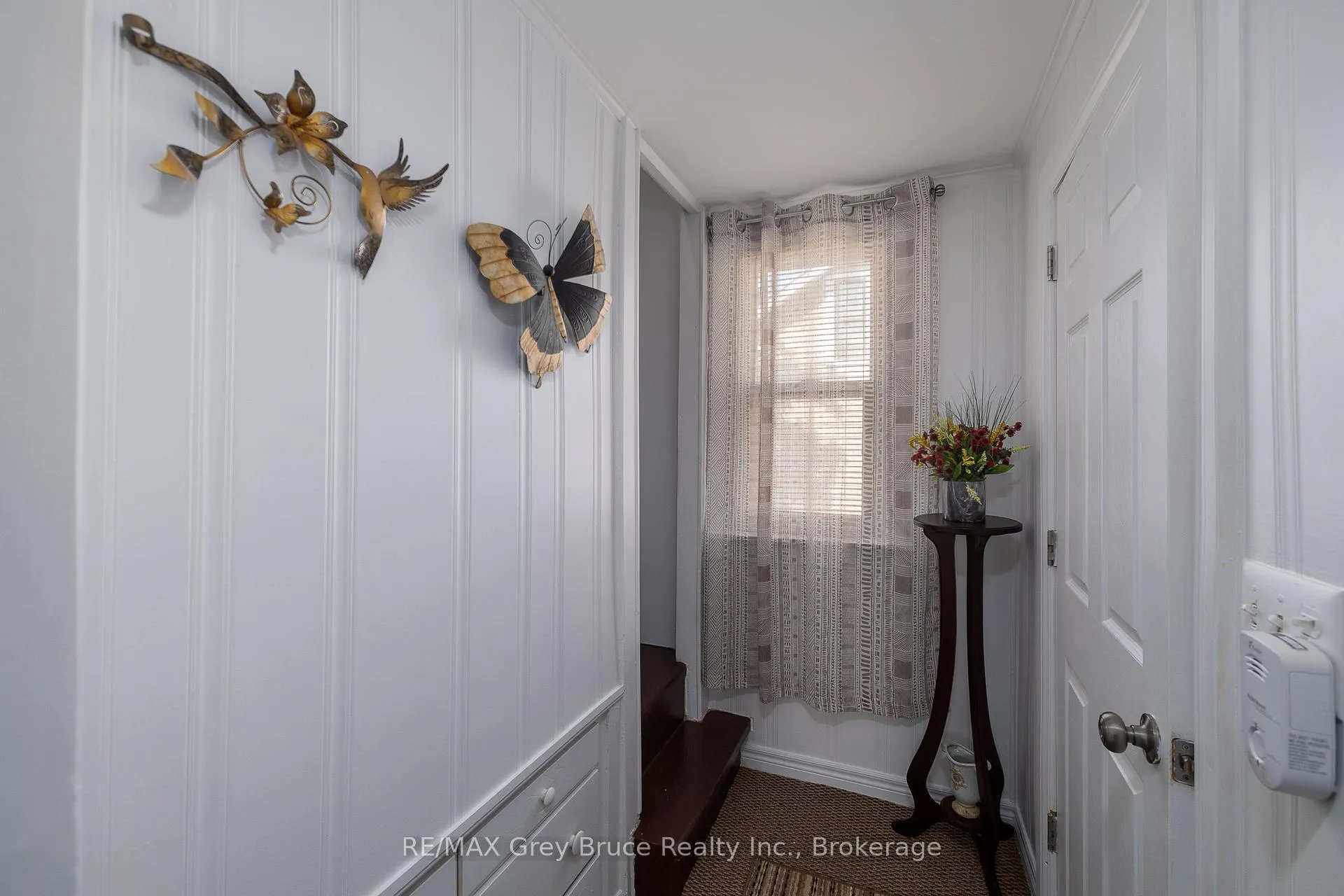 Photo 31 of 1075 6th Avenue W, Owen Sound — HOMEH
