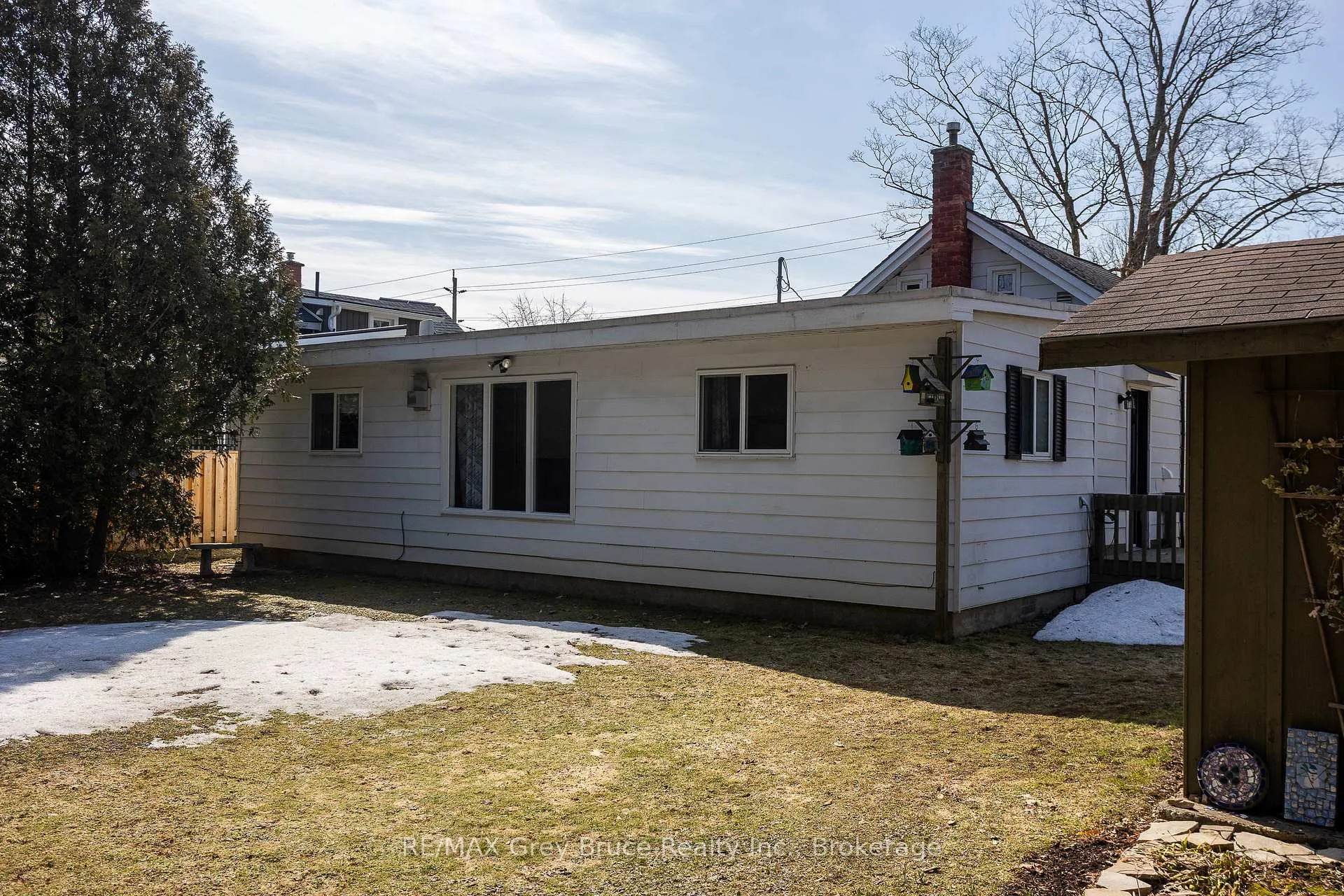 Photo 41 of 1075 6th Avenue W, Owen Sound — HOMEH