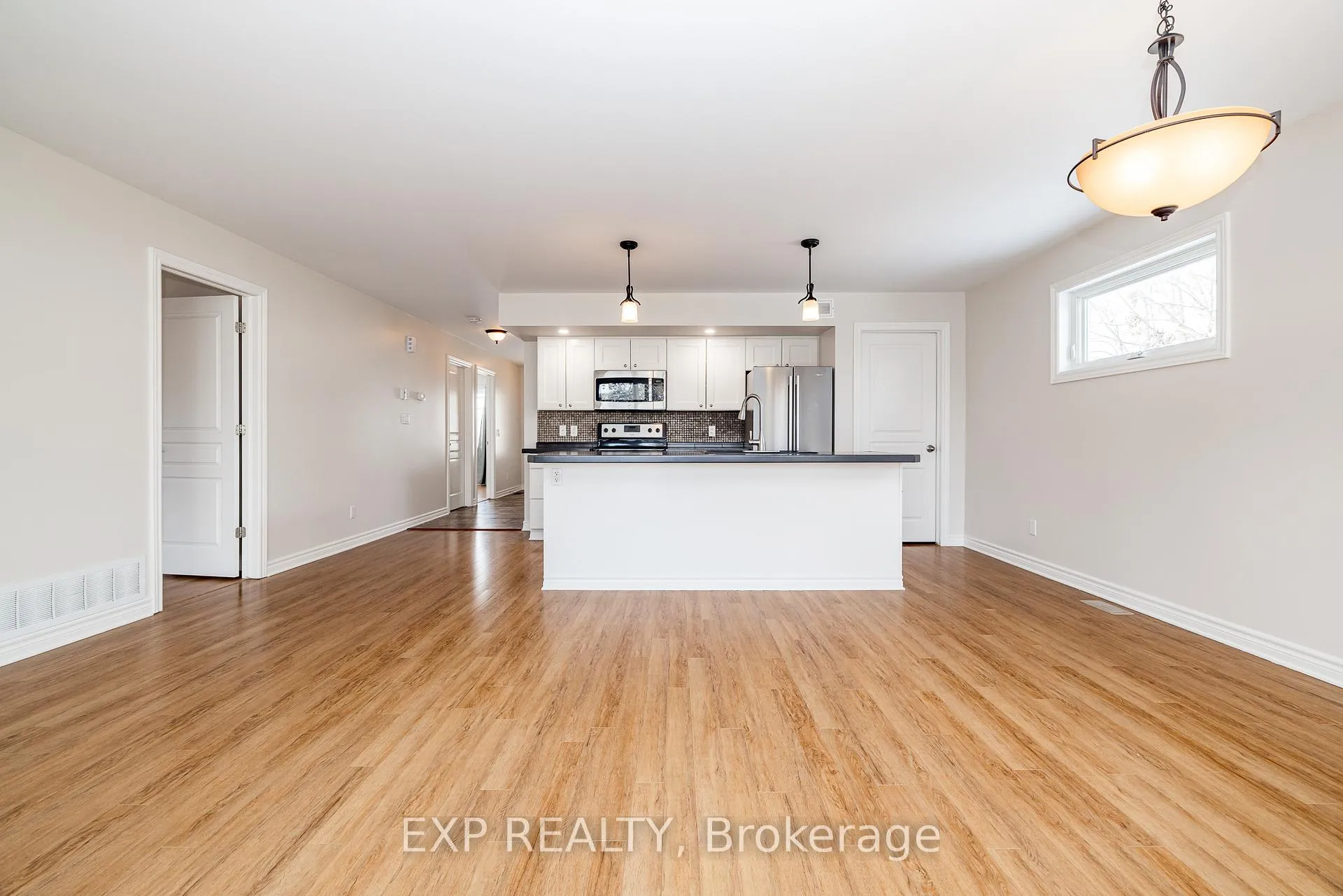 Photo 13 of 193 Napoleon Street, Carleton Place — HOMEH