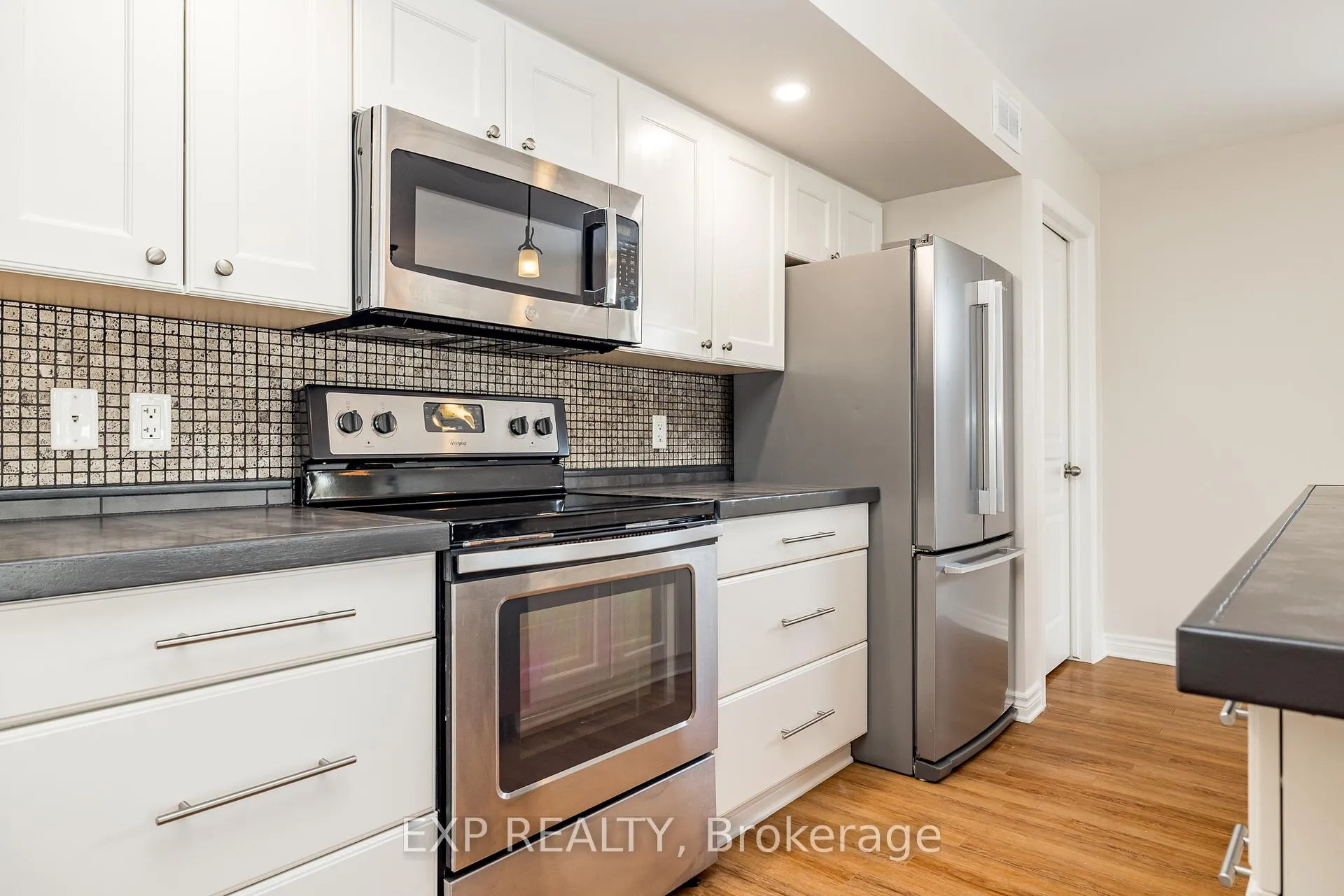 Photo 17 of 193 Napoleon Street, Carleton Place — HOMEH