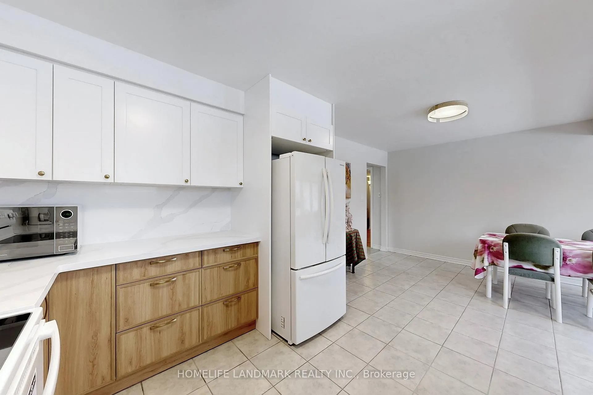 Photo 12 of 7 Lancashire Road, Markham, Unionville — HOMEH