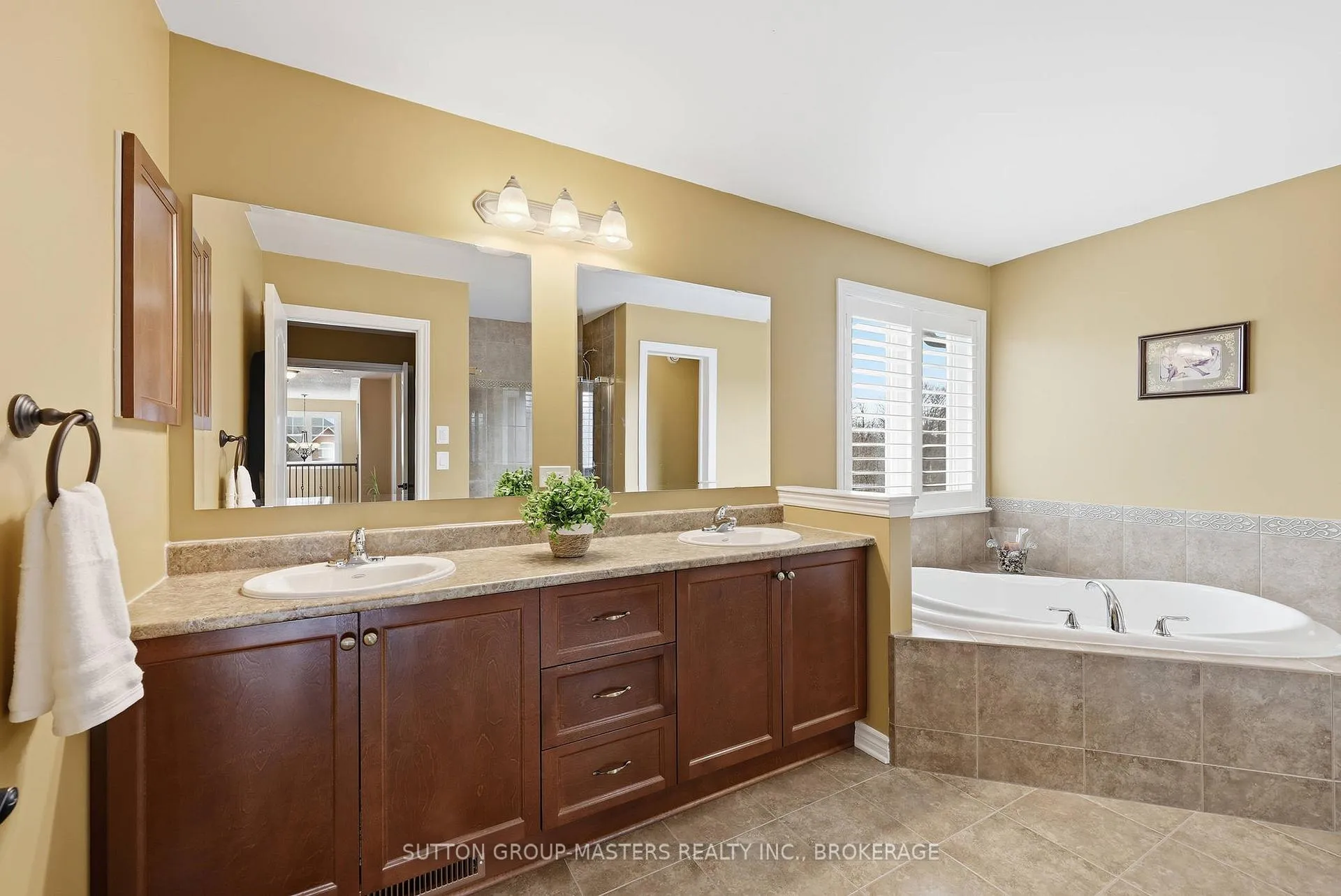 Photo 32 of 1317 Greenwood Park Drive, Kingston, Kingston East (Incl Barret Crt) — HOMEH