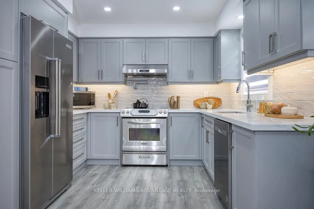 Photo 16 of 34 Ashmore Crescent, Markham, Milliken Mills East — HOMEH