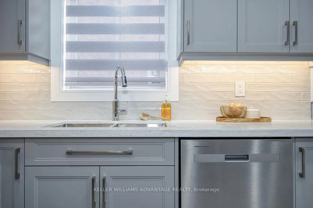 Photo 20 of 34 Ashmore Crescent, Markham, Milliken Mills East — HOMEH