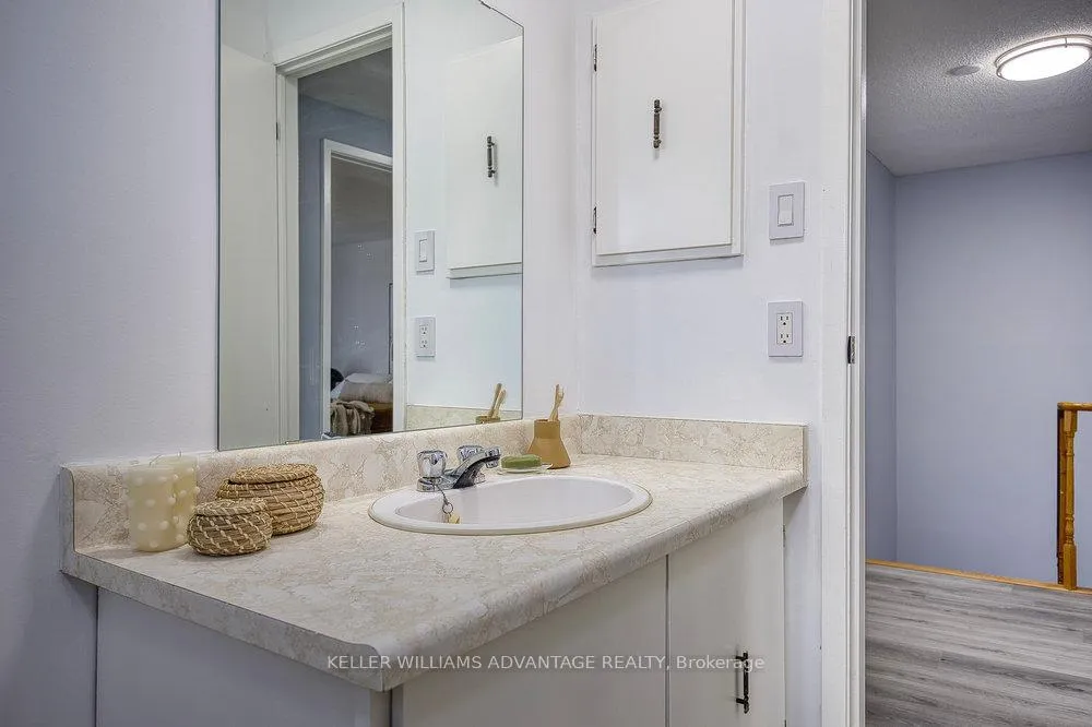 Photo 31 of 34 Ashmore Crescent, Markham, Milliken Mills East — HOMEH