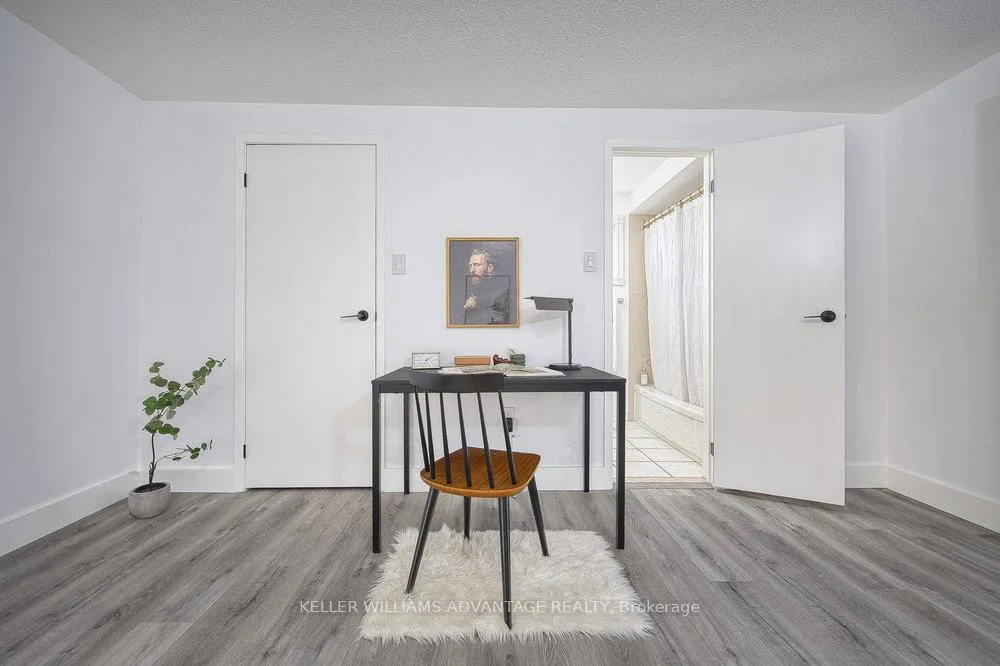 Photo 36 of 34 Ashmore Crescent, Markham, Milliken Mills East — HOMEH