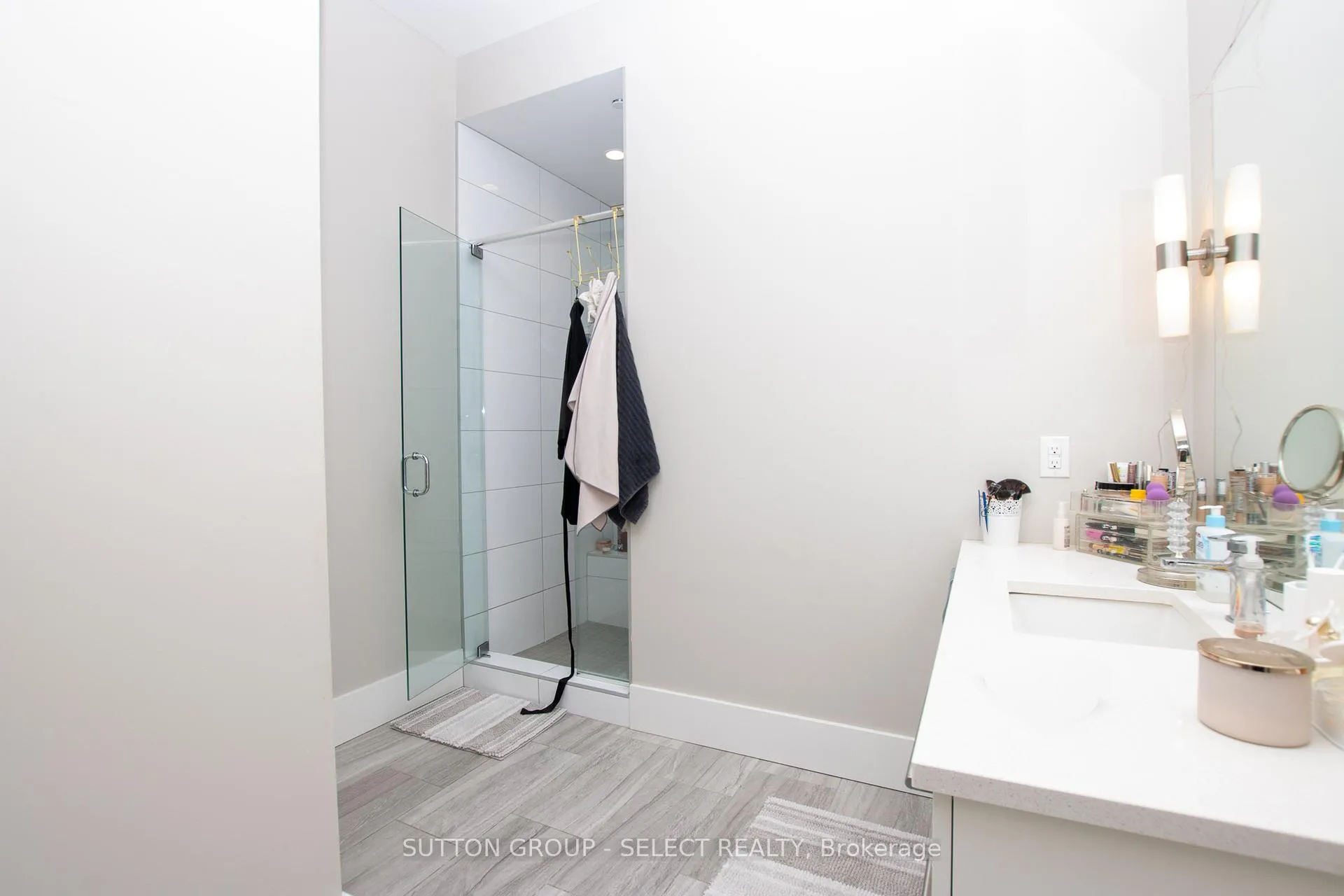 Photo 20 of Unit 208, 1705 Fiddlehead Place, London, North R — HOMEH