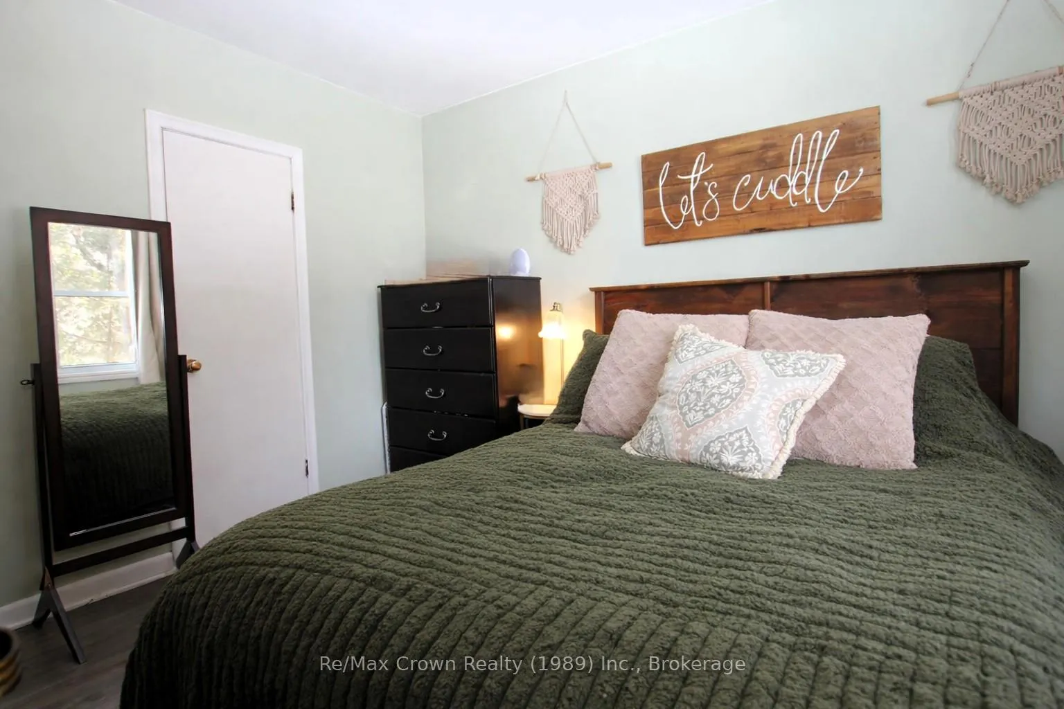 Photo 22 of 184 Lee Avenue, North Bay, Ferris — HOMEH