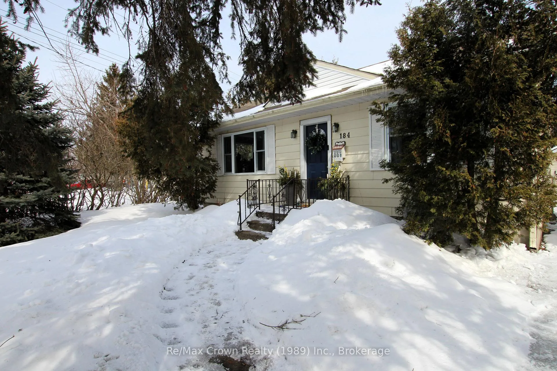 Photo 36 of 184 Lee Avenue, North Bay, Ferris — HOMEH