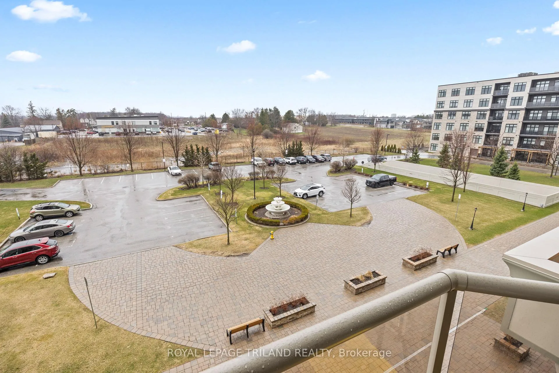 Photo 15 of Unit 406, 1030 Coronation Drive, London, North I — HOMEH