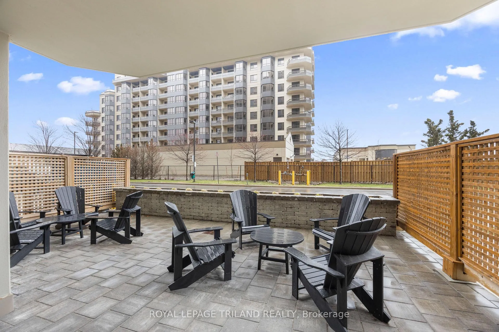 Photo 22 of Unit 406, 1030 Coronation Drive, London, North I — HOMEH