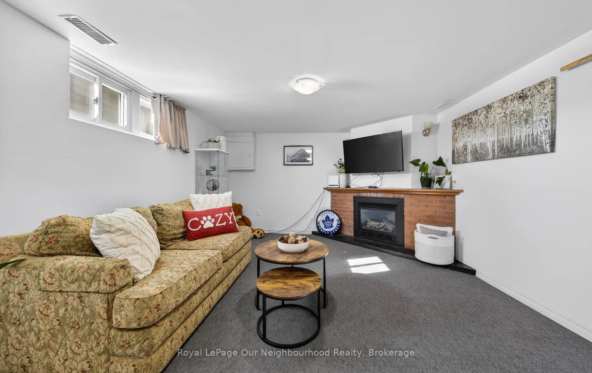 Photo 17 of 66 sidney Crescent, Quinte West, Sidney Ward — HOMEH