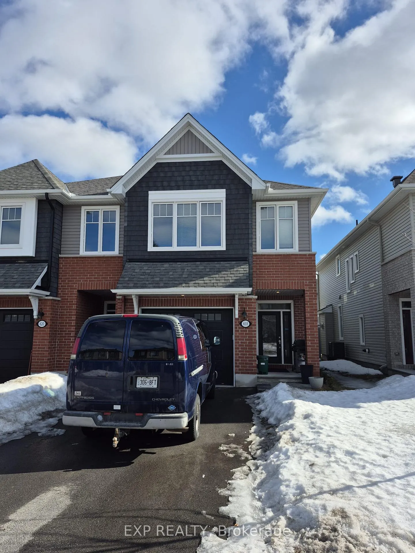 Front of 618 Taliesin Crescent