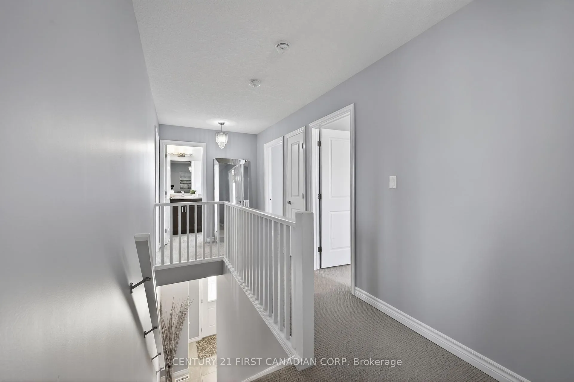 Photo 15 of 3173 Singleton Avenue, London, South W — HOMEH