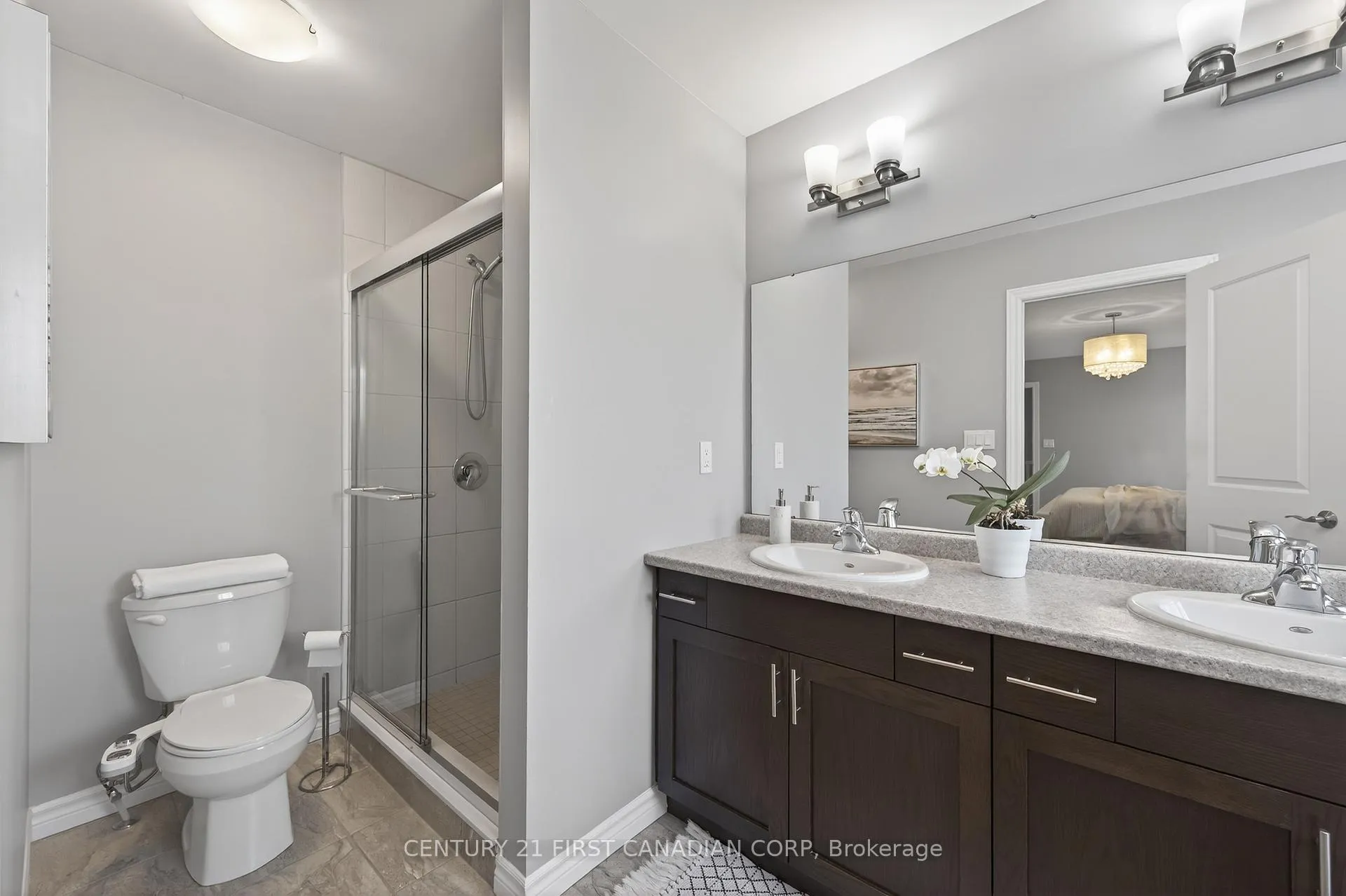Photo 19 of 3173 Singleton Avenue, London, South W — HOMEH
