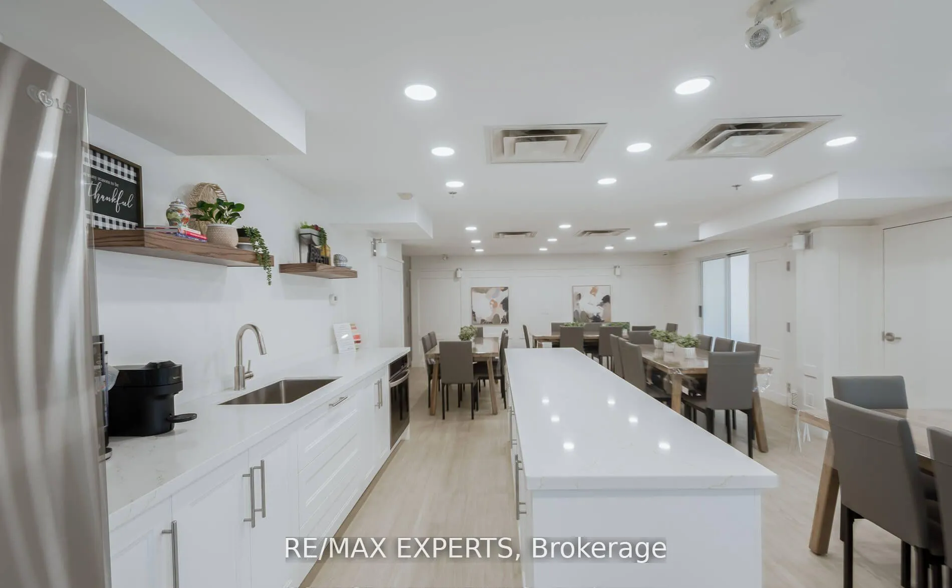 Photo 25 of Unit 212, 8026 Kipling Avenue, Vaughan, West Woodbridge — HOMEH