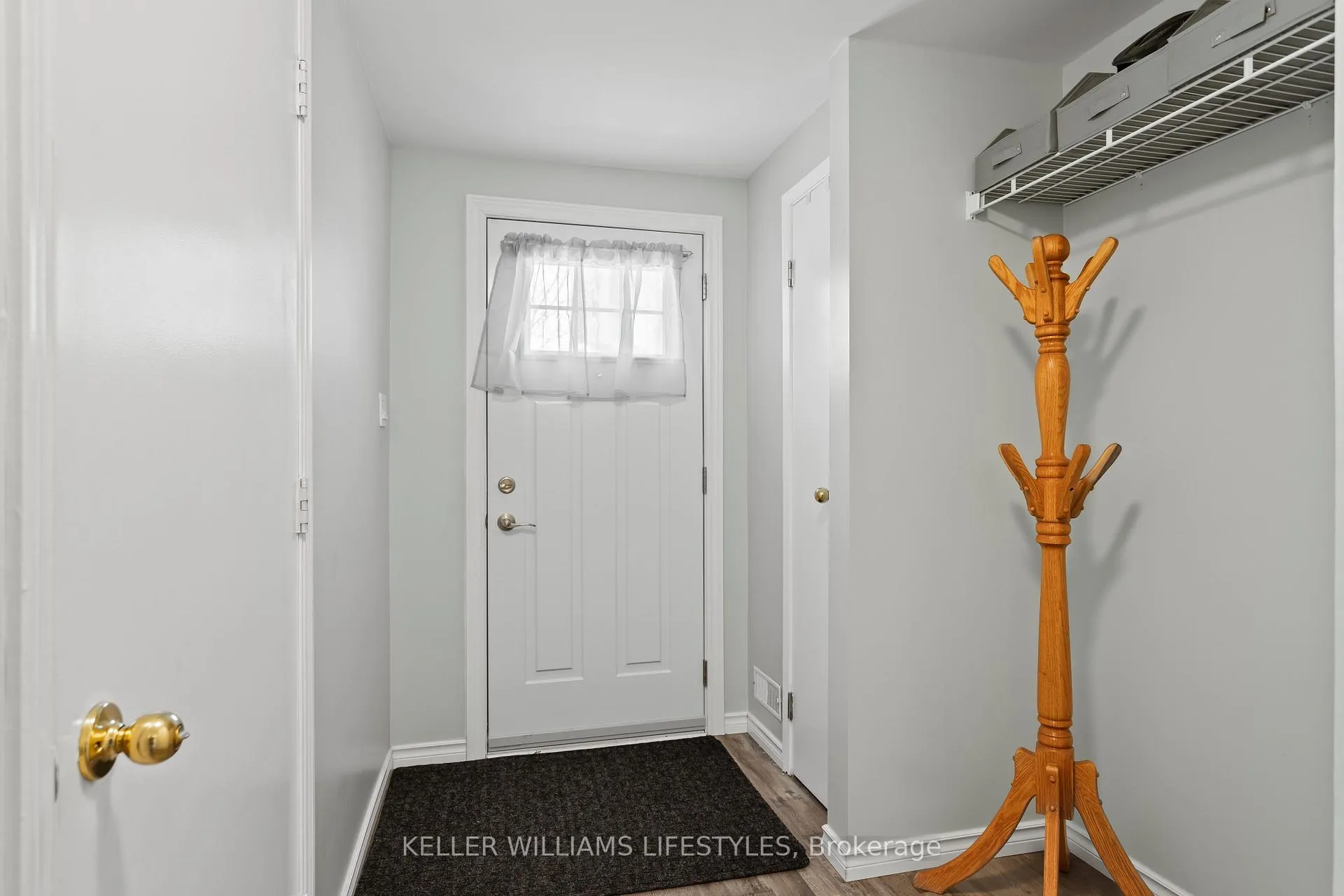 Photo 4 of Unit 23, 536 Third Street, London, East H — HOMEH