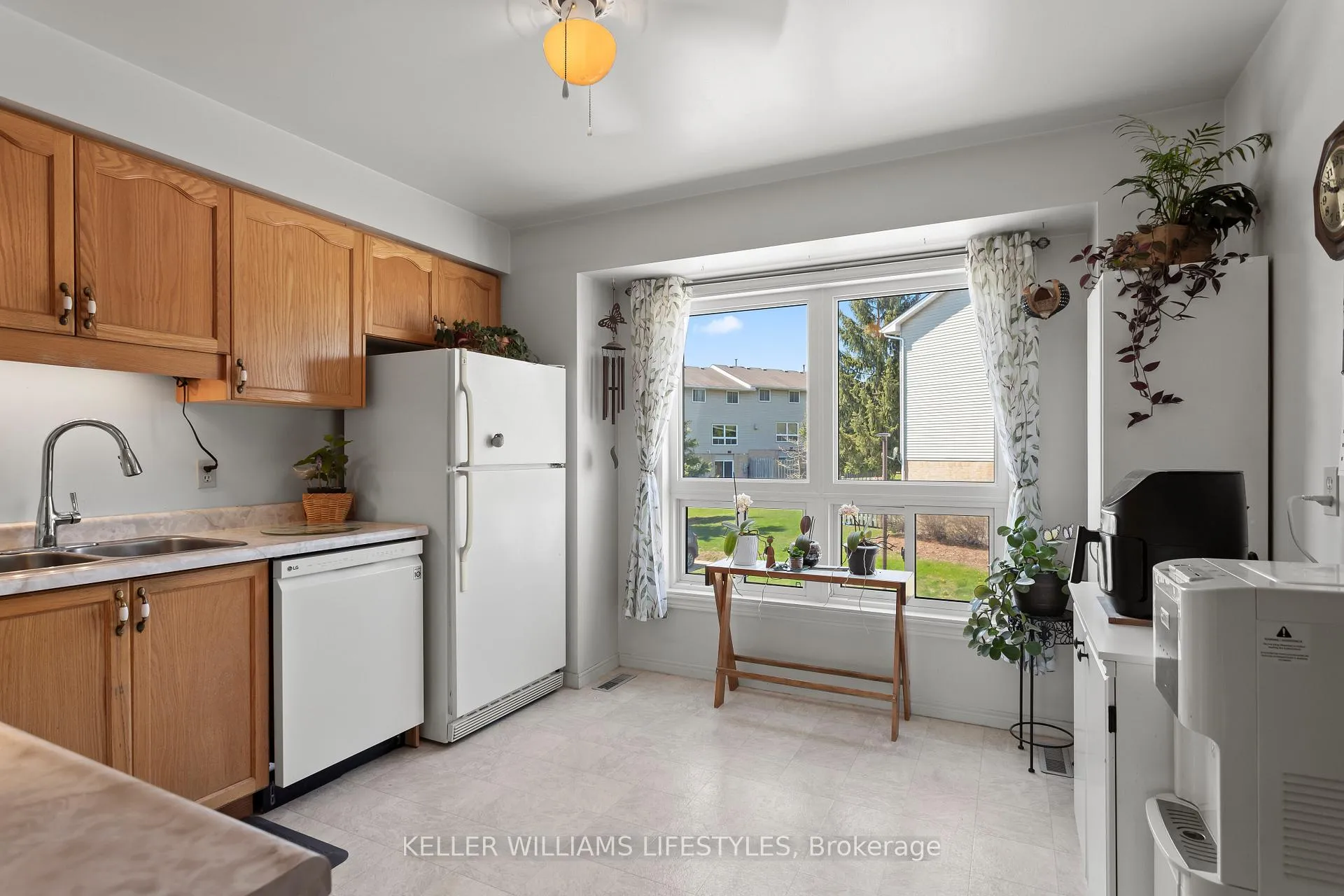 Photo 11 of Unit 23, 536 Third Street, London, East H — HOMEH