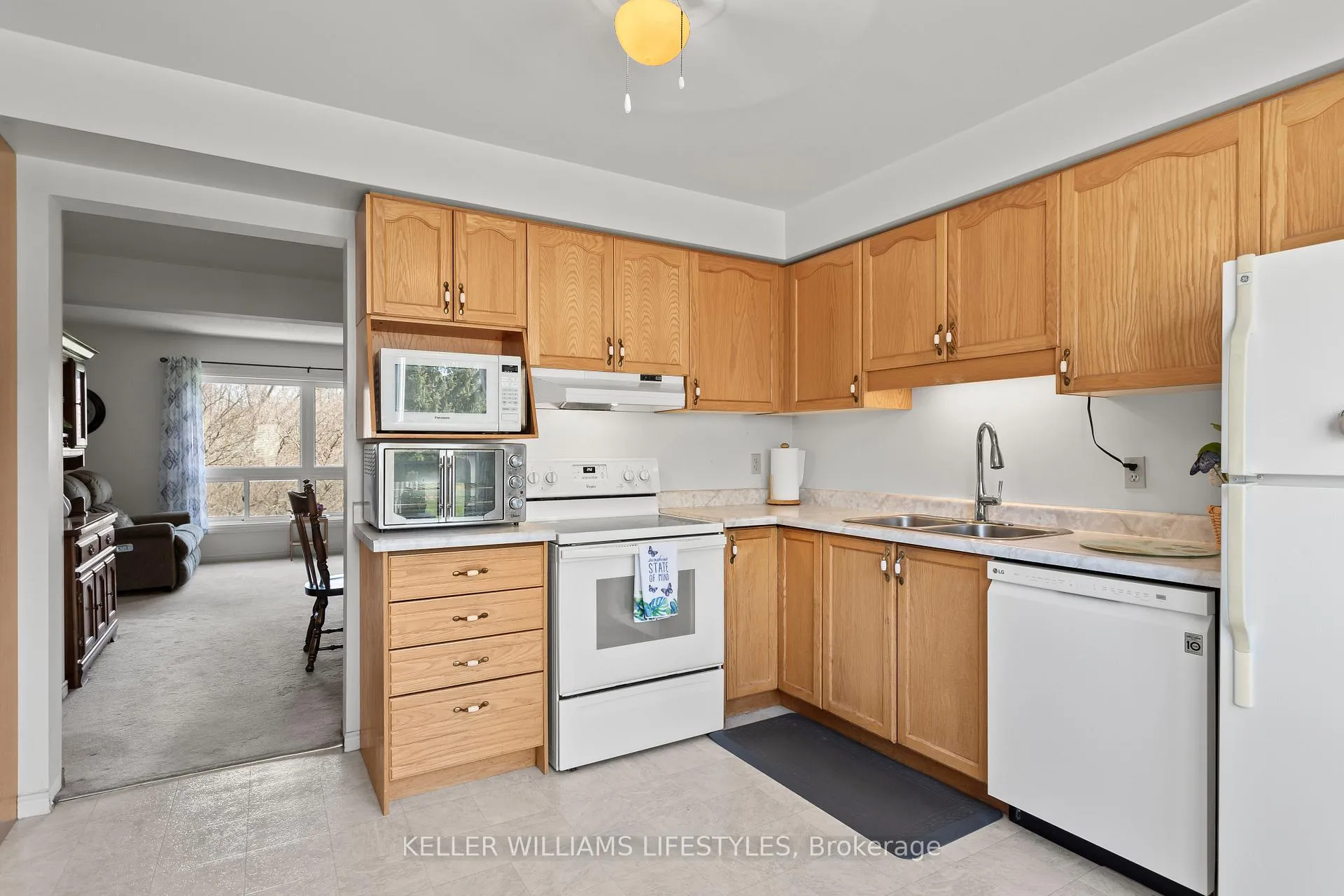 Photo 12 of Unit 23, 536 Third Street, London, East H — HOMEH