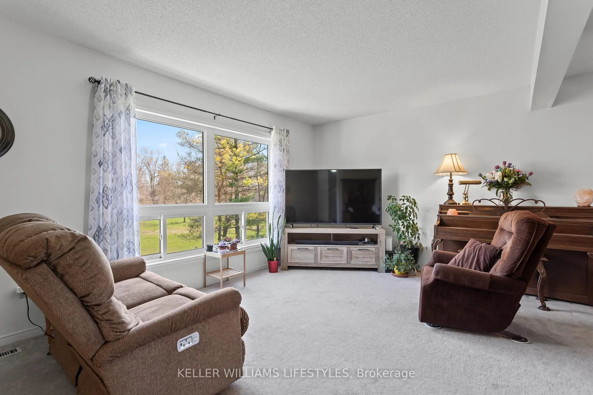 Photo 16 of Unit 23, 536 Third Street, London, East H — HOMEH