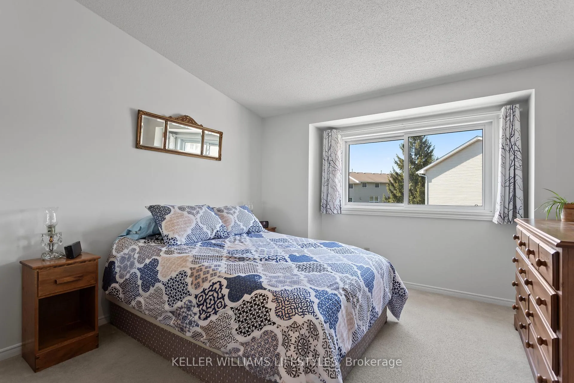Photo 23 of Unit 23, 536 Third Street, London, East H — HOMEH