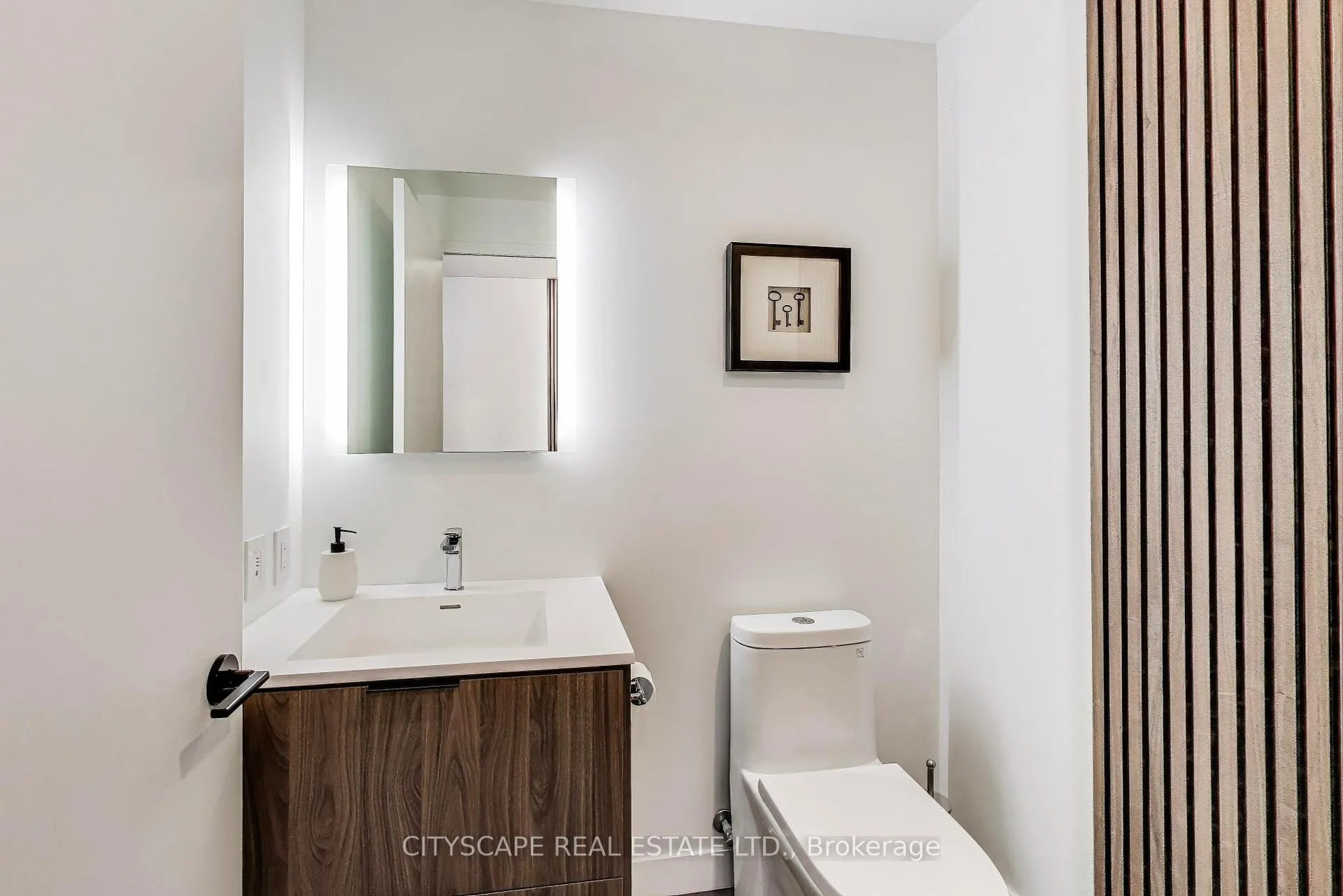 Photo 15 of Unit 1210, 185 Alberta Avenue, Toronto, Oakwood Village — HOMEH