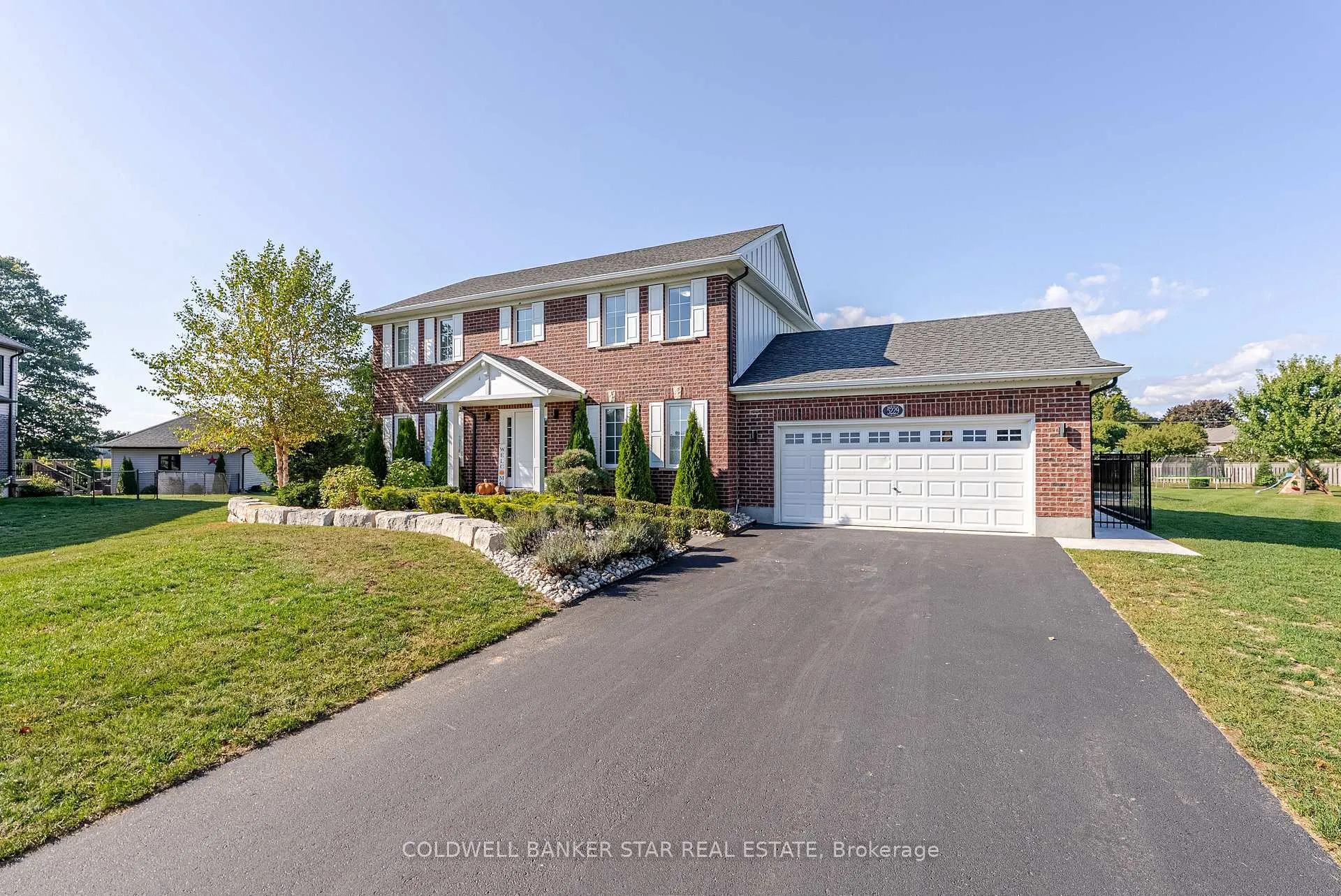 Photo 2 of 5229 Wales Crescent, Malahide, Copenhagen — HOMEH