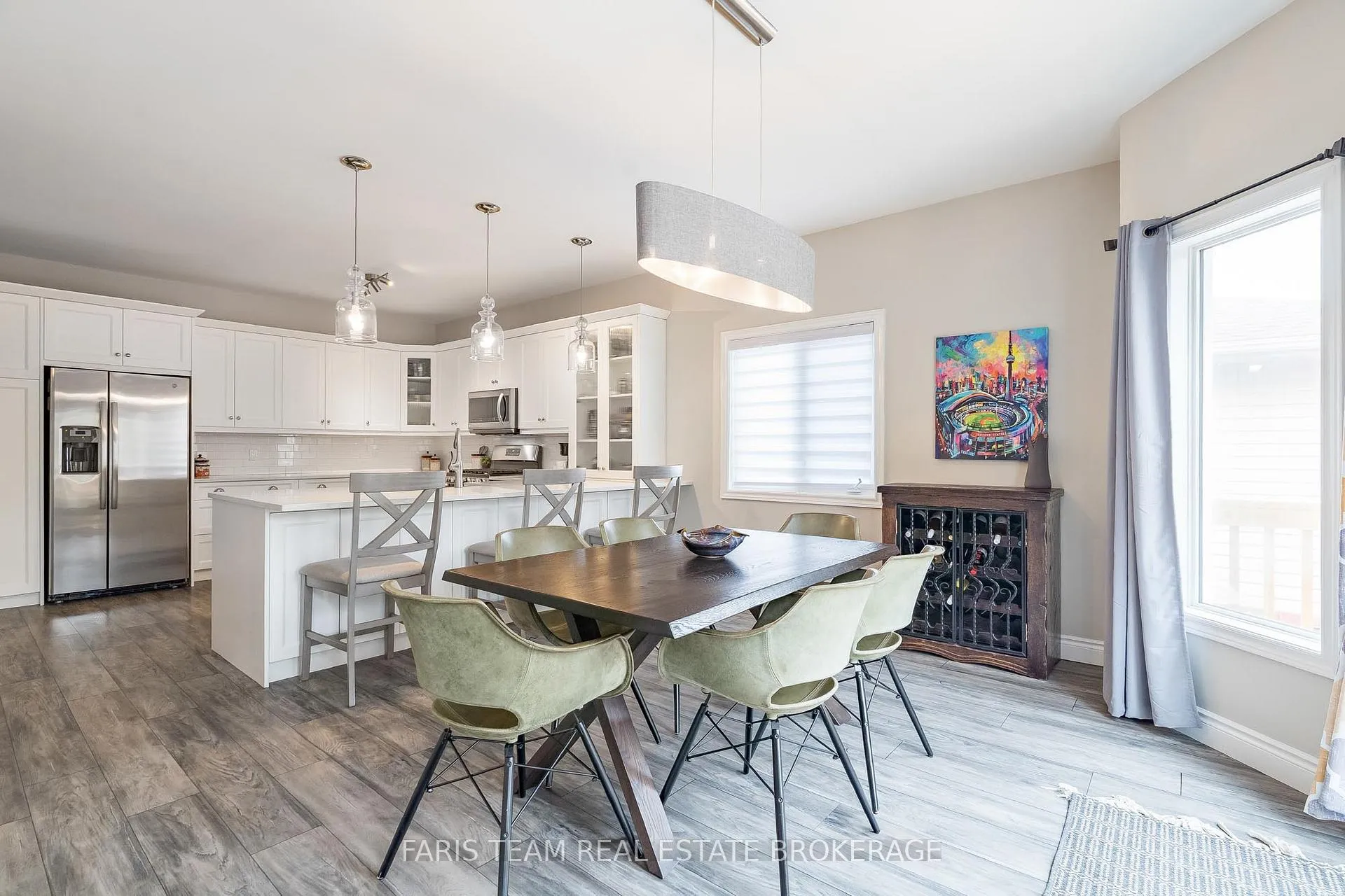 Photo 10 of 29 Riverdale Drive, Wasaga Beach — HOMEH