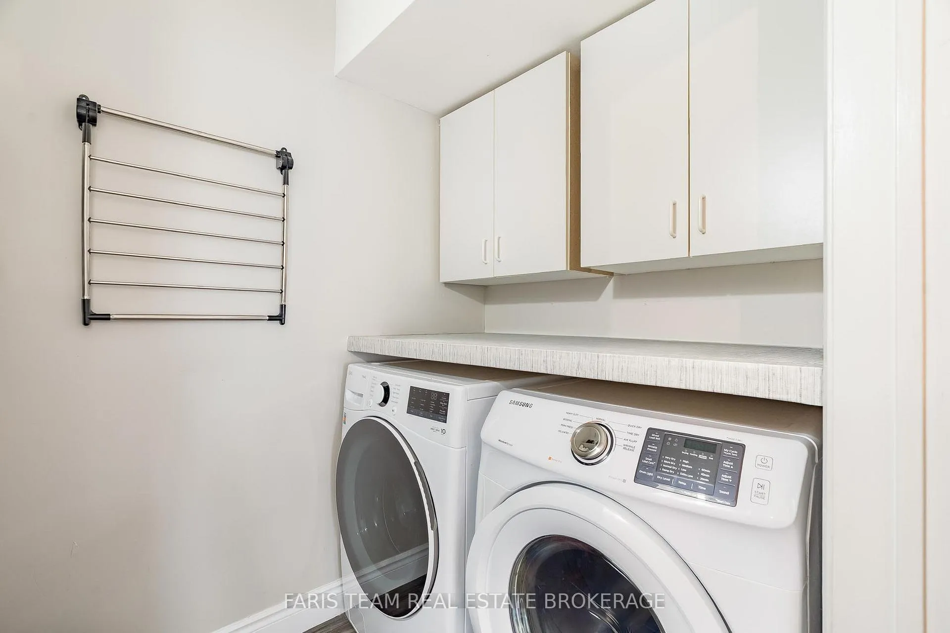 Photo 27 of 29 Riverdale Drive, Wasaga Beach — HOMEH