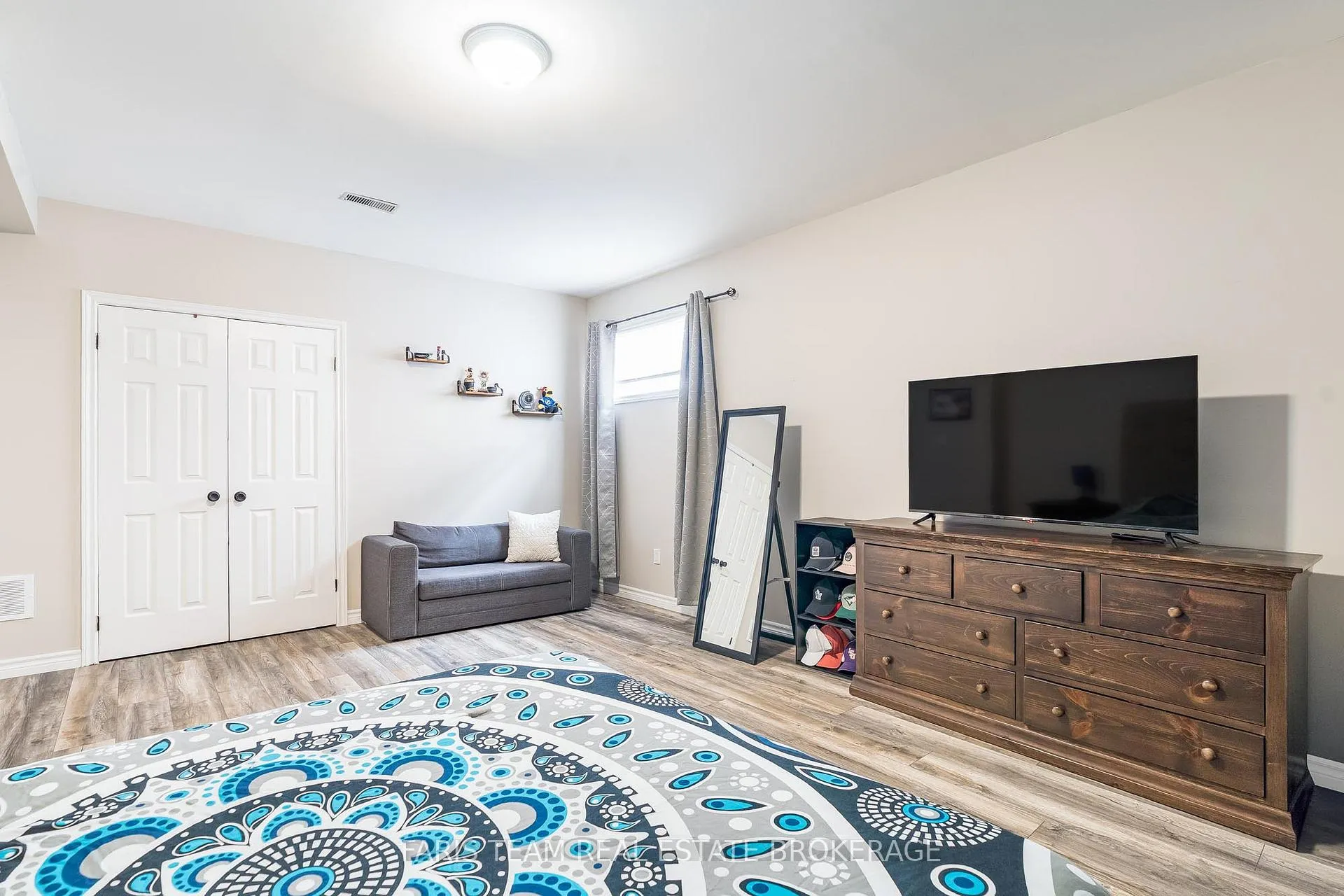 Photo 36 of 29 Riverdale Drive, Wasaga Beach — HOMEH