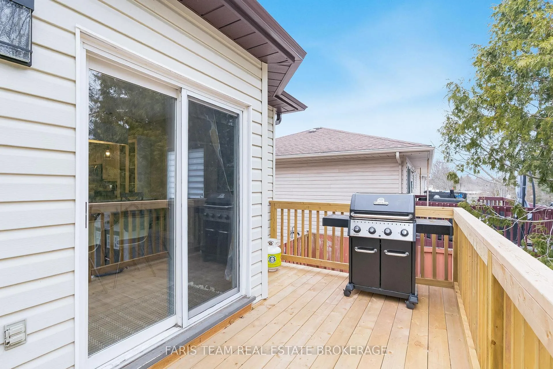 Photo 39 of 29 Riverdale Drive, Wasaga Beach — HOMEH