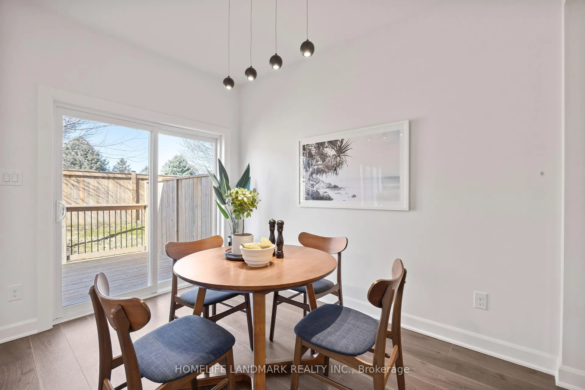 Photo 15 of Unit 38, 2491 Tokala Trail, London, North S — HOMEH
