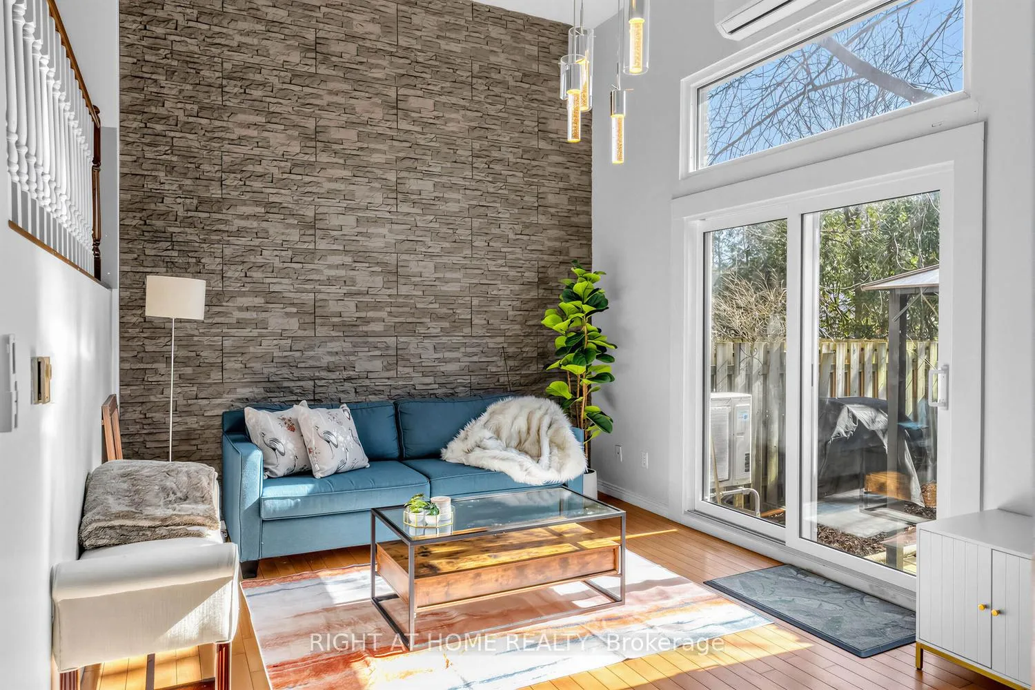 Photo 1 of Unit 3, 2 Worton Avenue, Guelph, Willow West/Sugarbush/West Acres — HOMEH