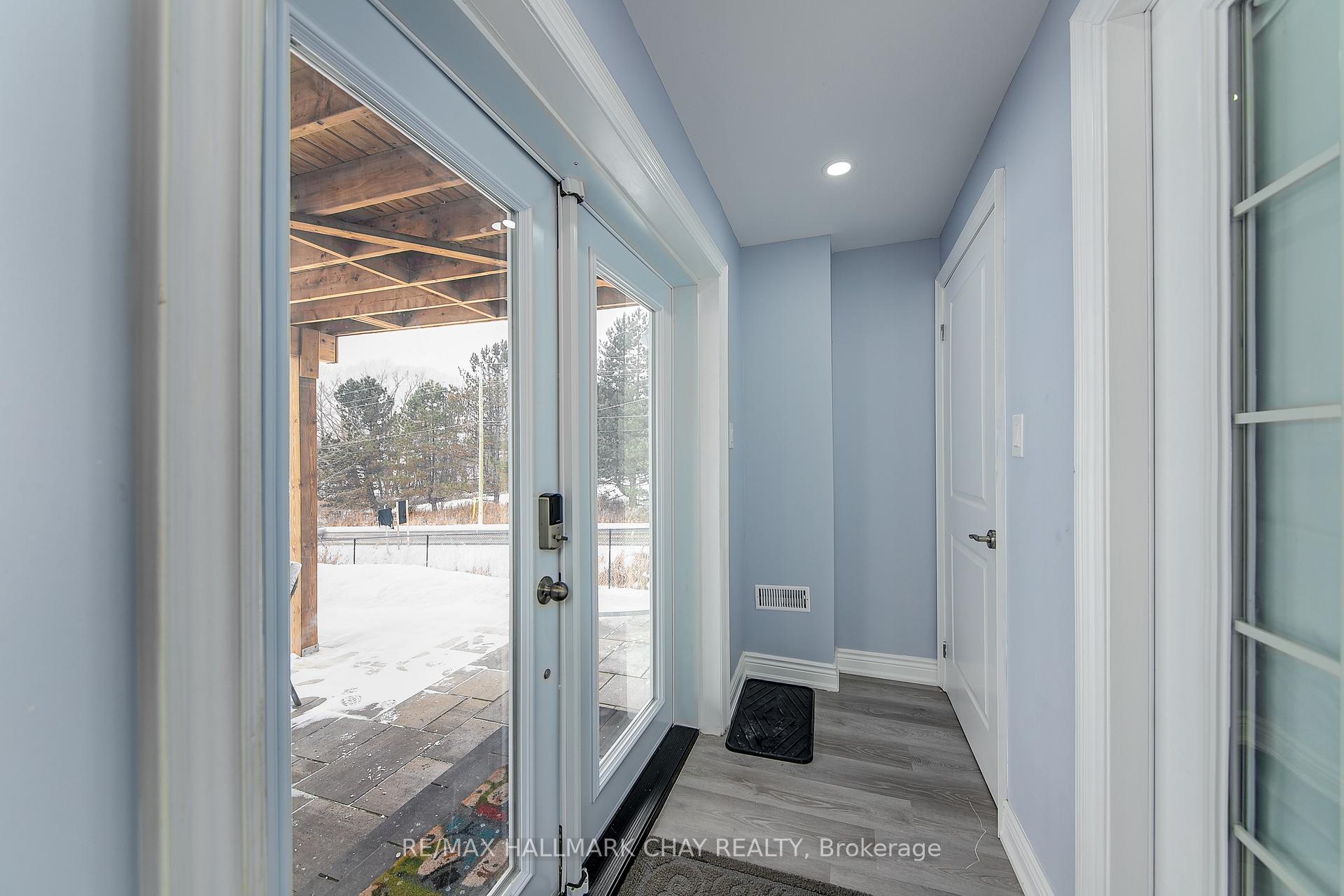 Photo 2 of Unit B1, 896 John Street, Innisfil, Churchill — HOMEH